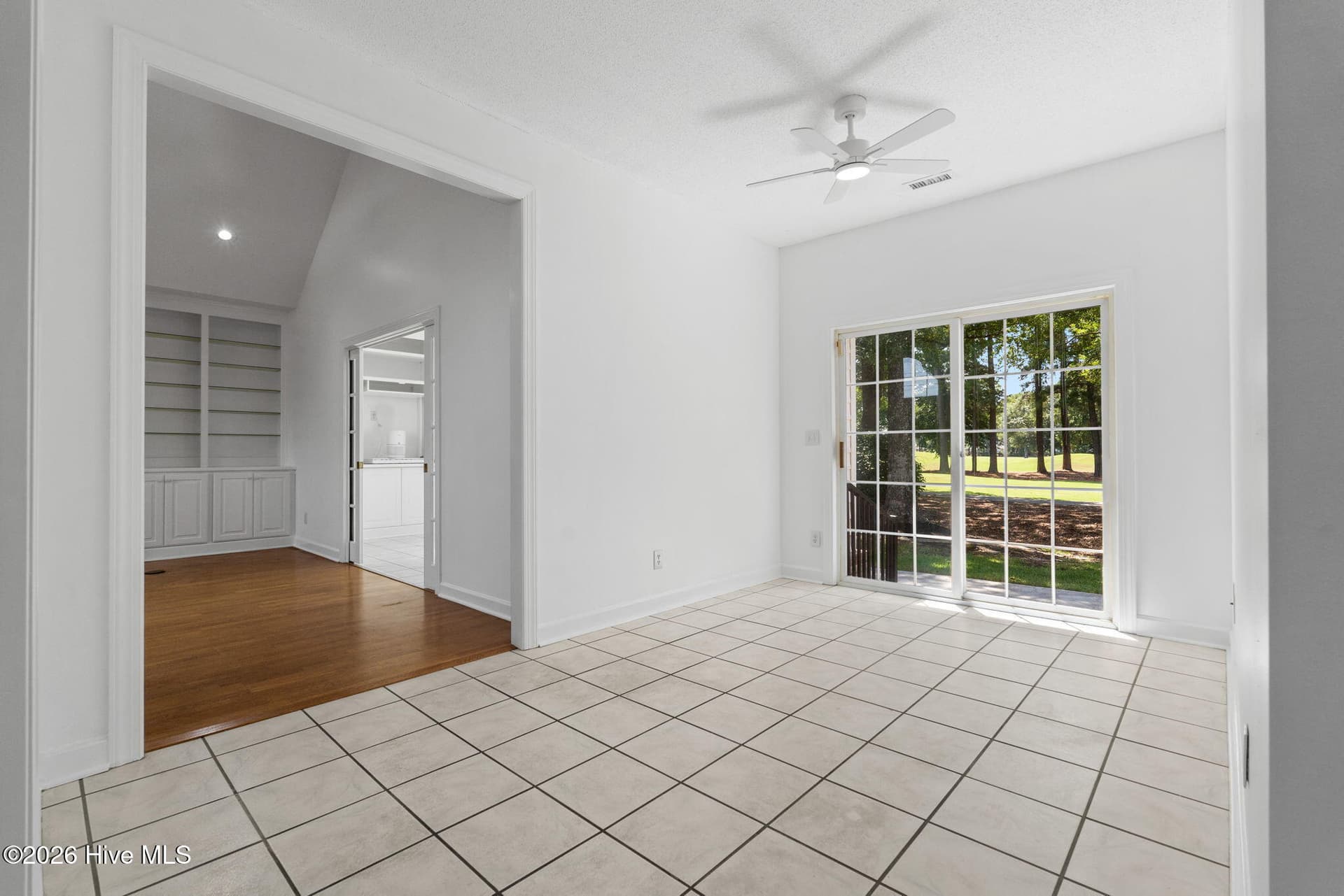 Single Family Residence at 8915 Rosewood Court NW, Calabash, NC 28467, photo 18 of 80
