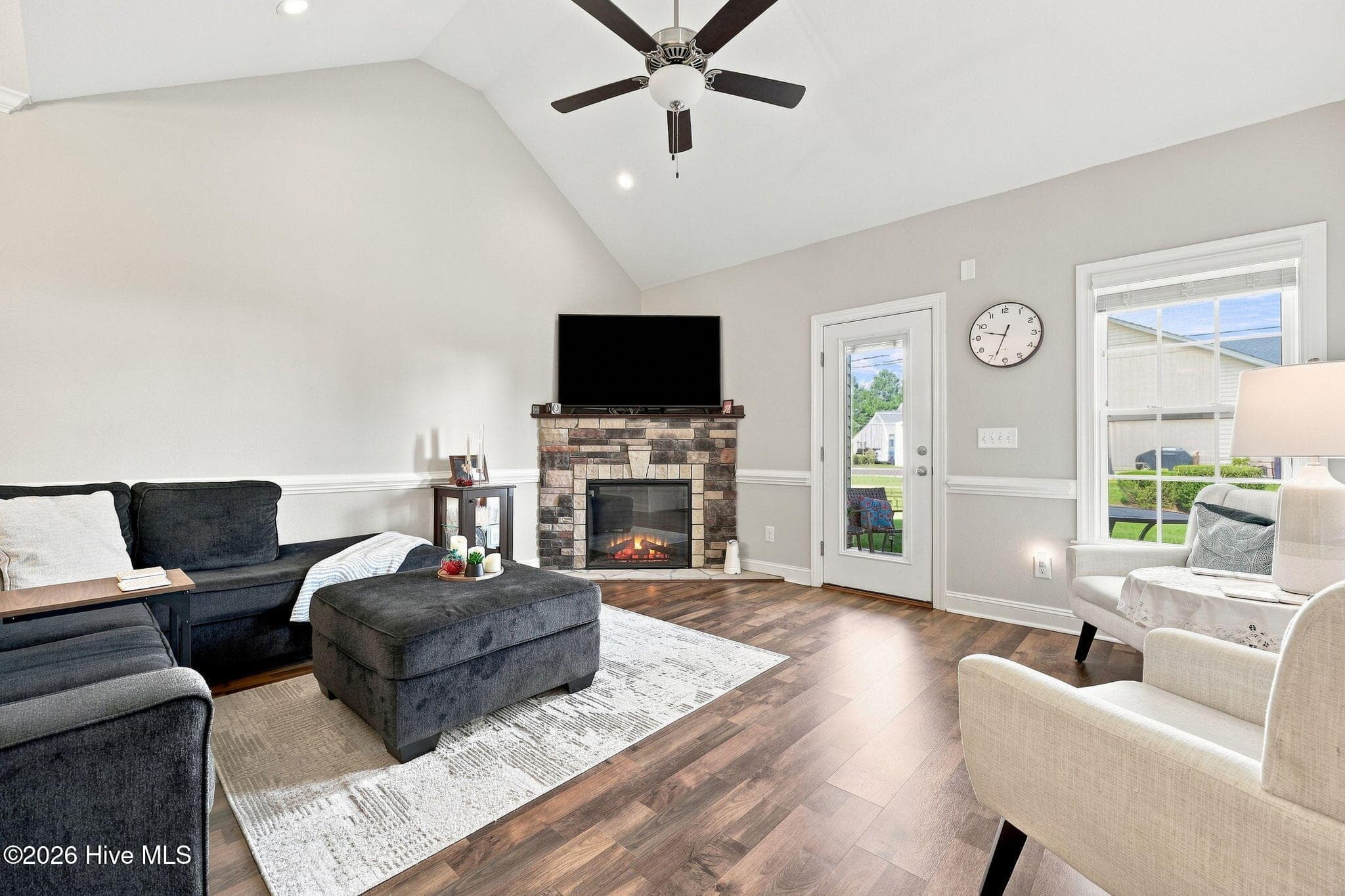 Townhouse at 2120 Remington Court B, Greenville, NC 27834, photo 23 of 41
