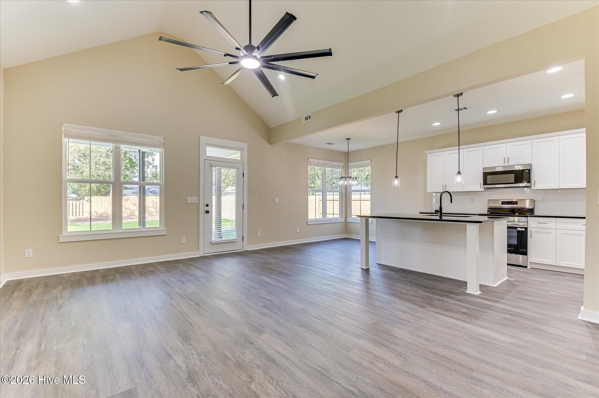 Single Family Residence at 3215 Sycamore Drive, Augusta, GA 30909, photo 7 of 42