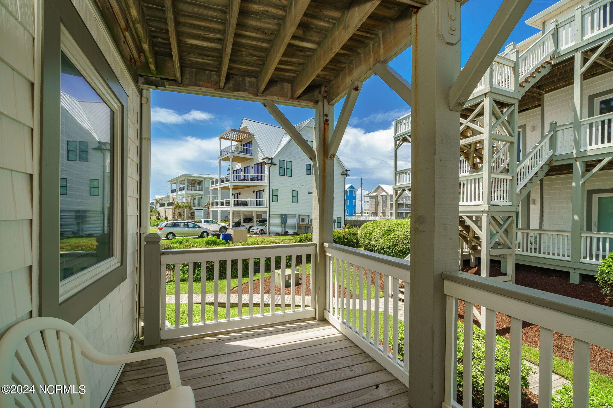Condominium at 2905 Pointe West Drive B1 Pier Pointe, Emerald Isle, NC 28594, photo 26 of 43