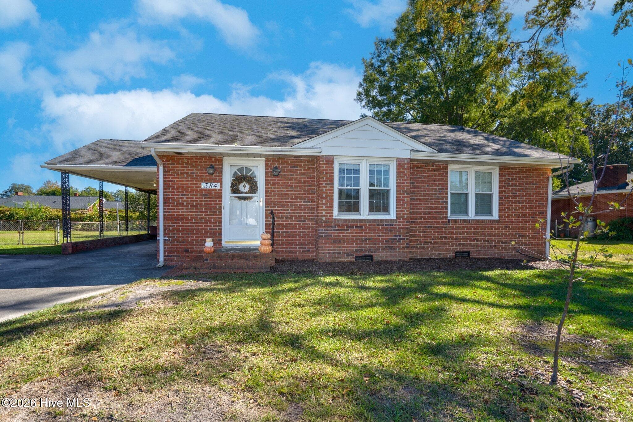 Single Family Residence at 384 Snow Hill Street, Ayden, NC 28513, photo 2 of 43