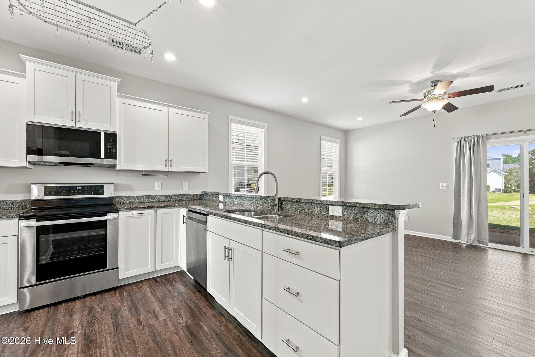 Townhouse at 175 Old Murdoch Road 304, Morehead City, NC 28557, photo 14 of 46