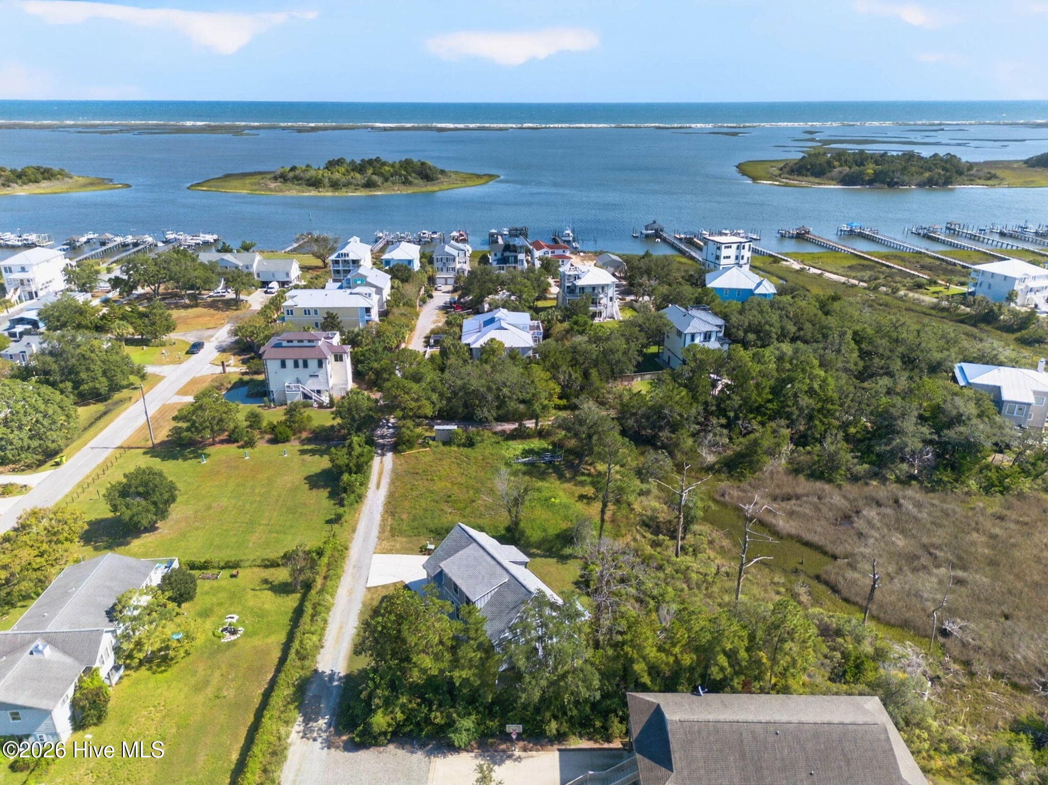 Single Family Residence at 1406 Marsh Cove Lane, Wilmington, NC 28409, photo 42 of 47