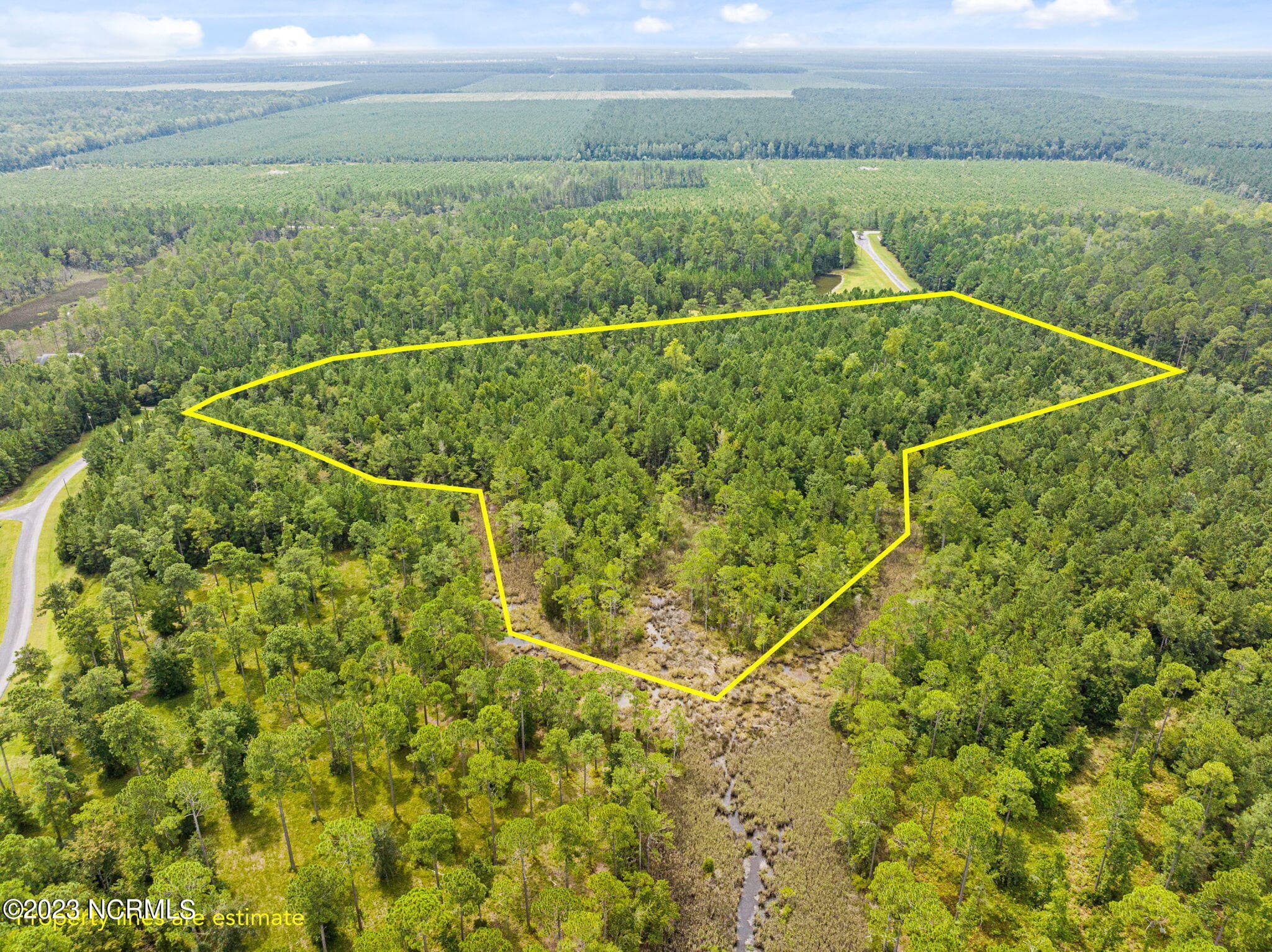 Property lines on photos are an approximation. - 15 15 Paradox Point Drive, Aurora, NC 27806