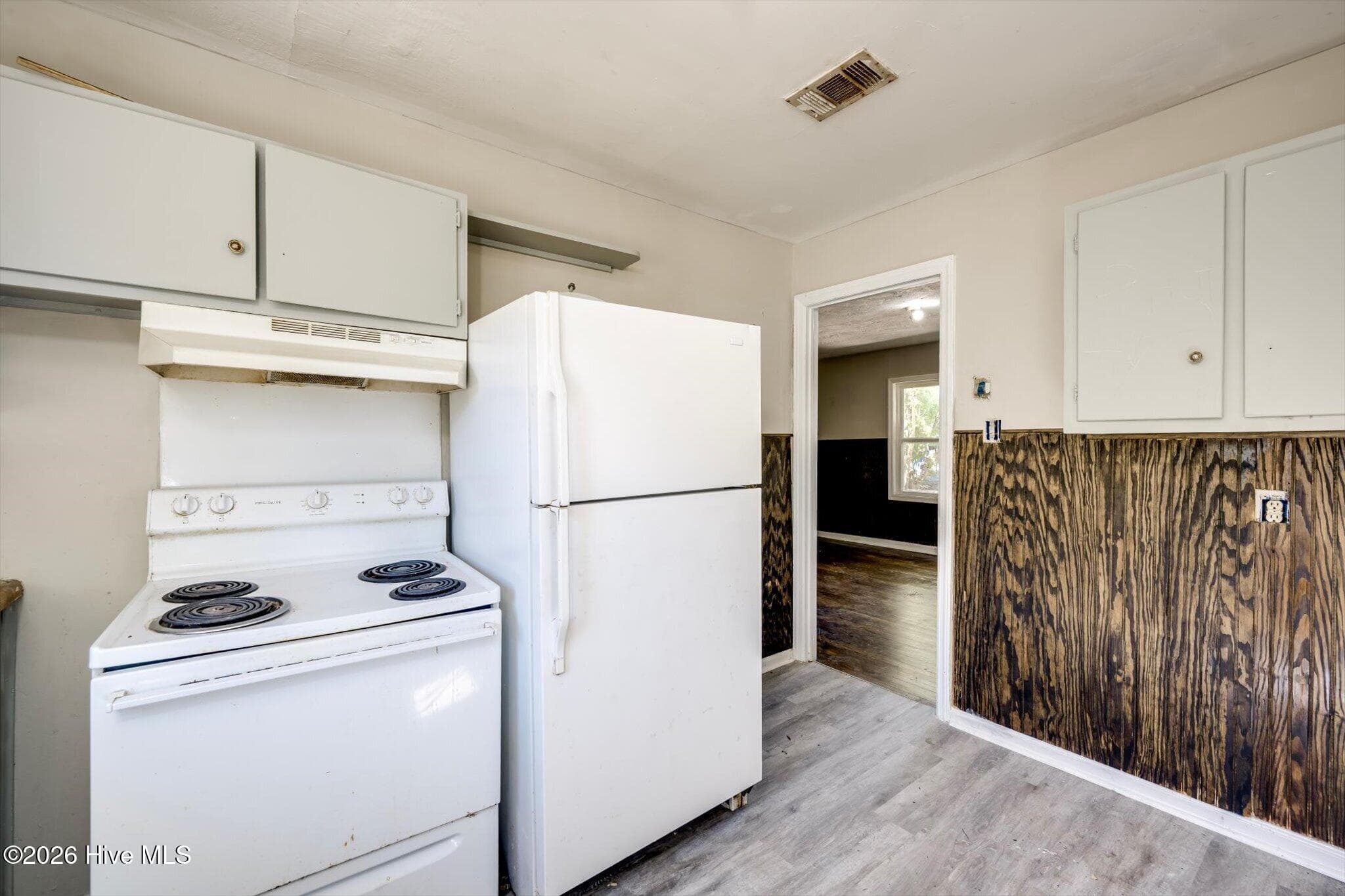 Single Family Residence at 2034 Dunham Circle, Augusta, GA 30906, photo 10 of 22