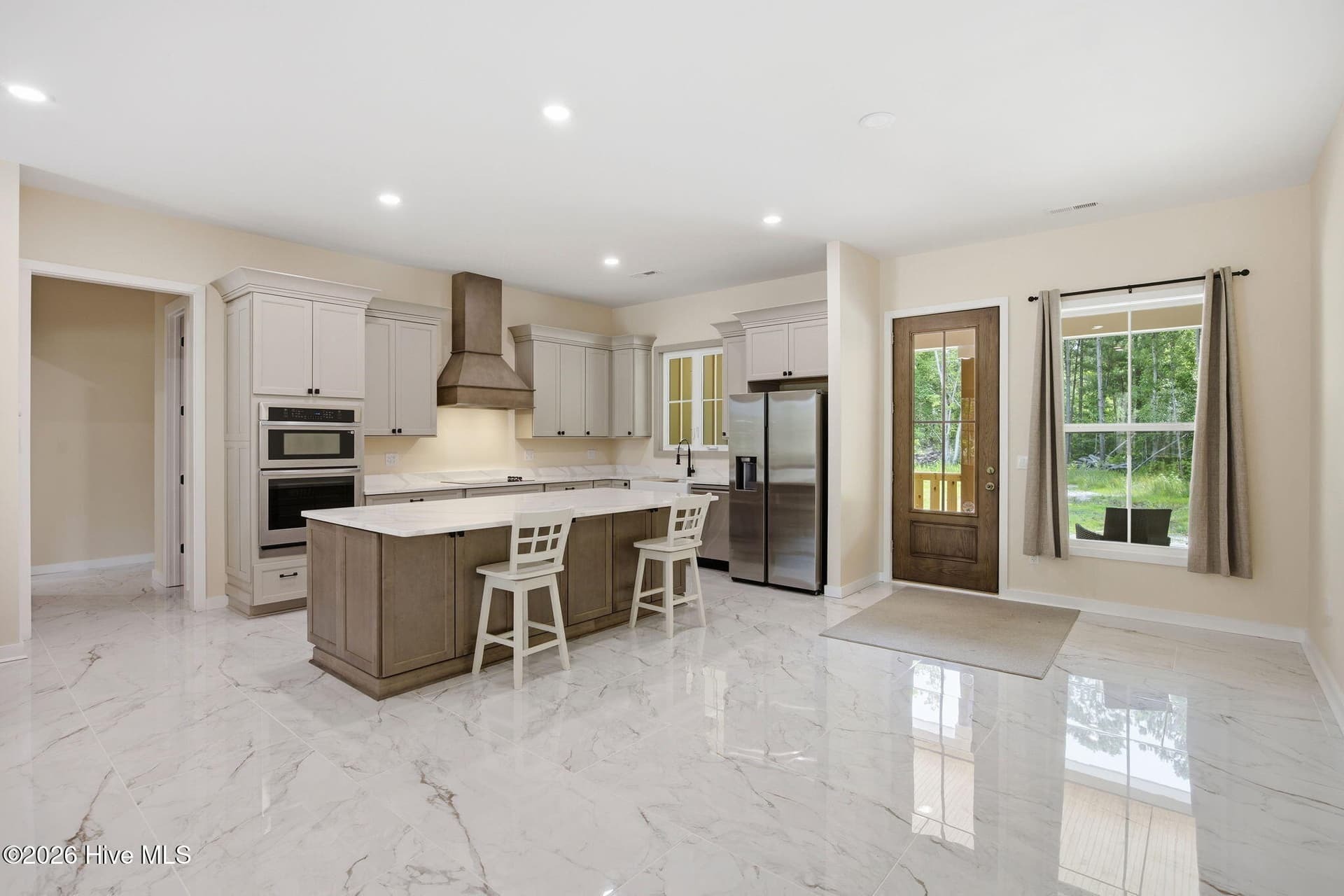 Single Family Residence at 2102 Midway Road SE, Bolivia, NC 28422, photo 5 of 59