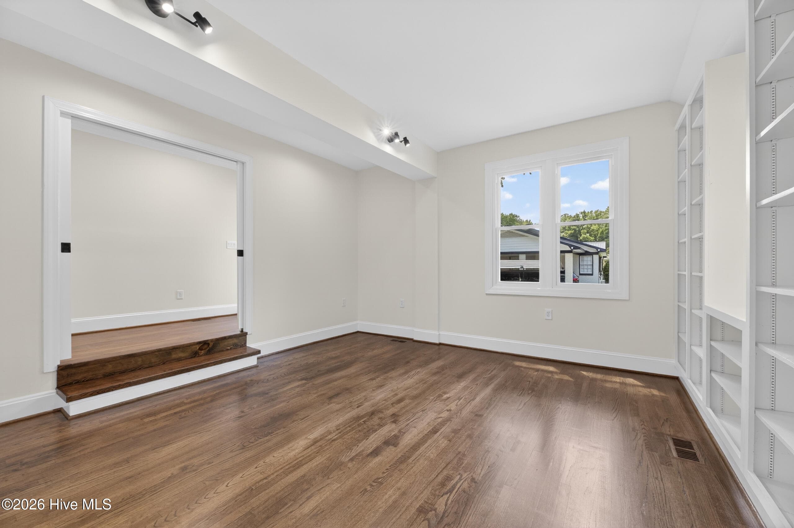 Single Family Residence at 208 Dupont Circle, Greenville, NC 27858, photo 23 of 53