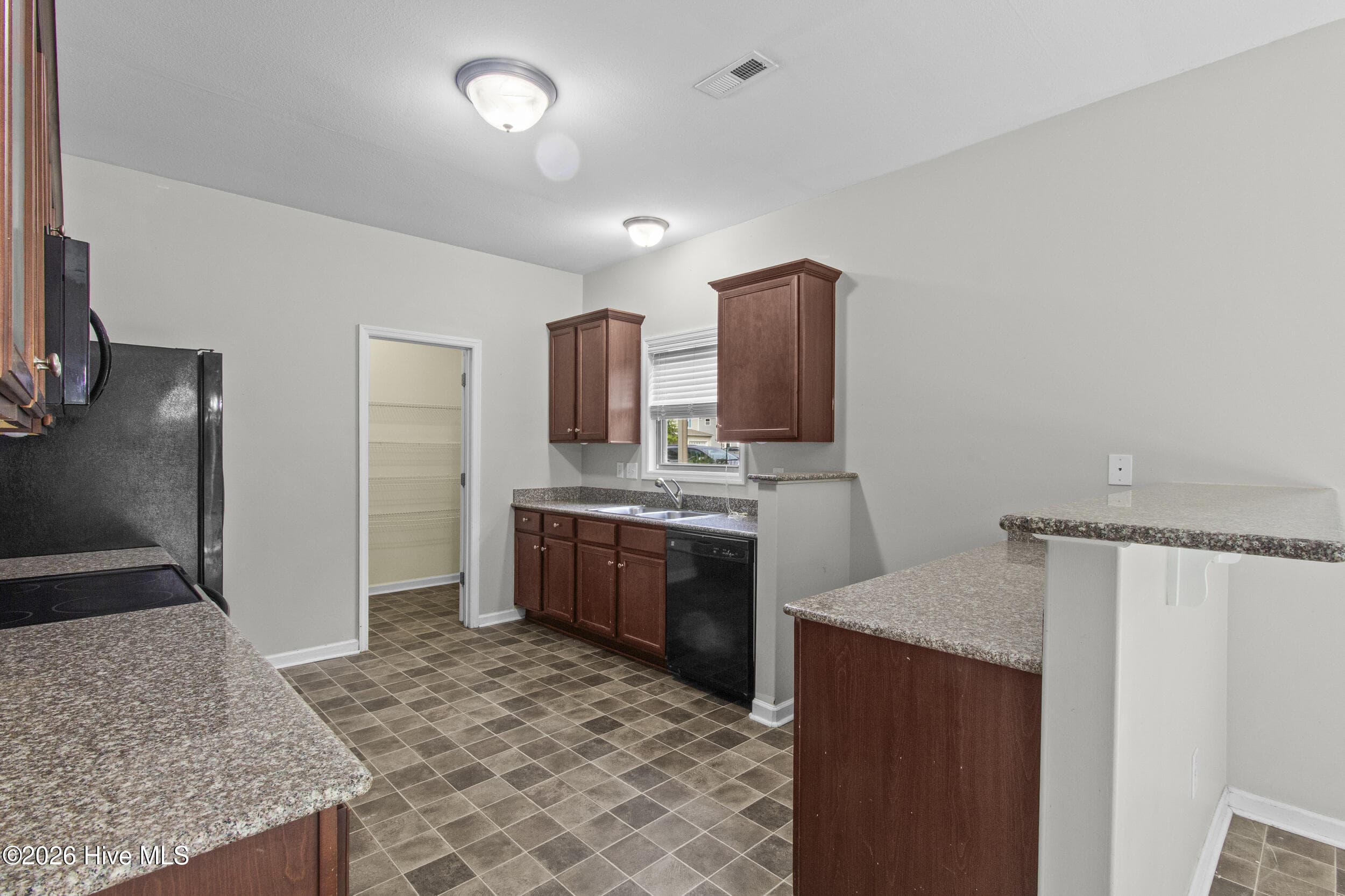 Single Family Residence at 3279 Austin Avenue, New Bern, NC 28562, photo 27 of 78