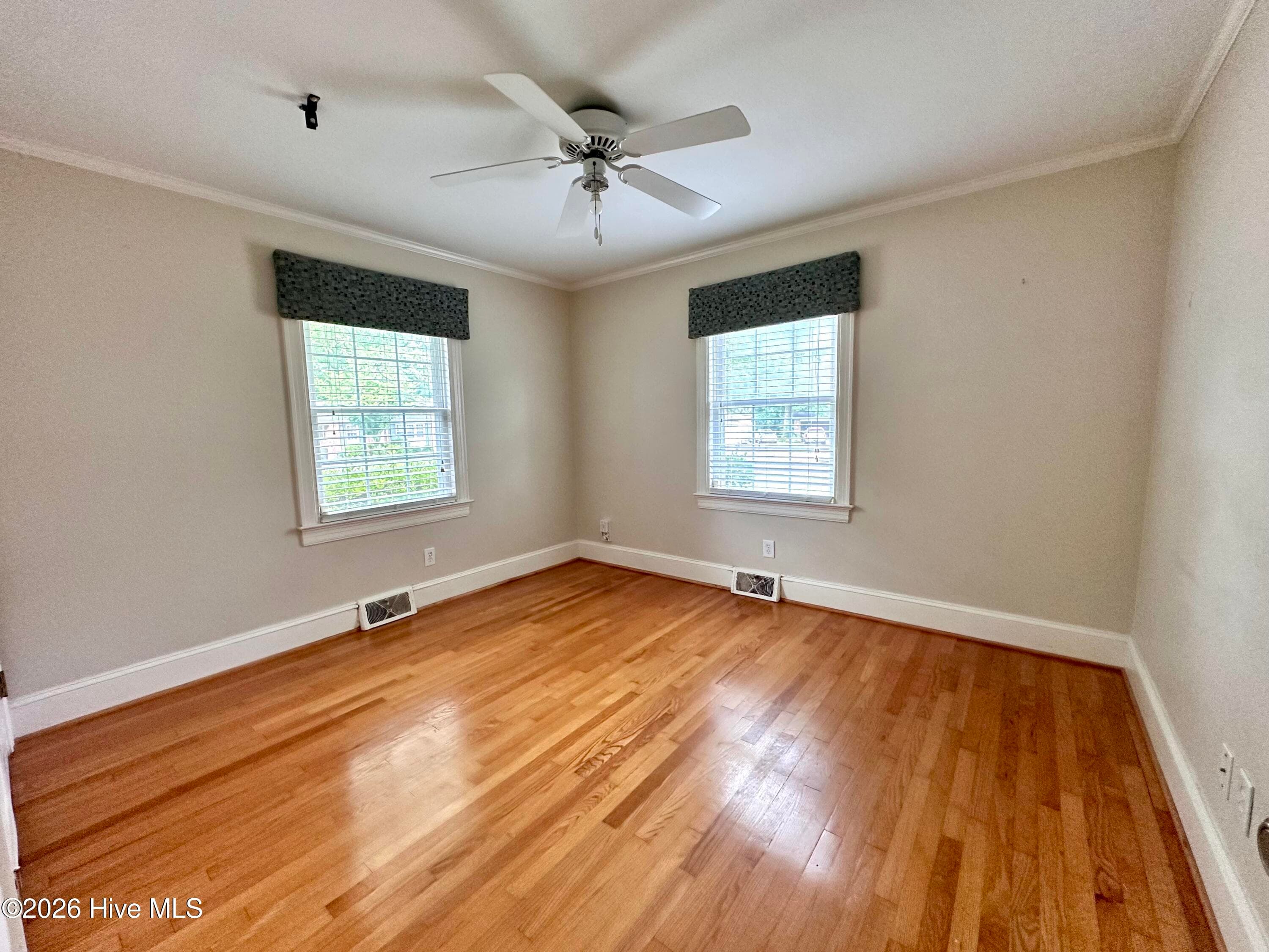 Single Family Residence at 2106 Southview Drive, Greenville, NC 27858, photo 15 of 20