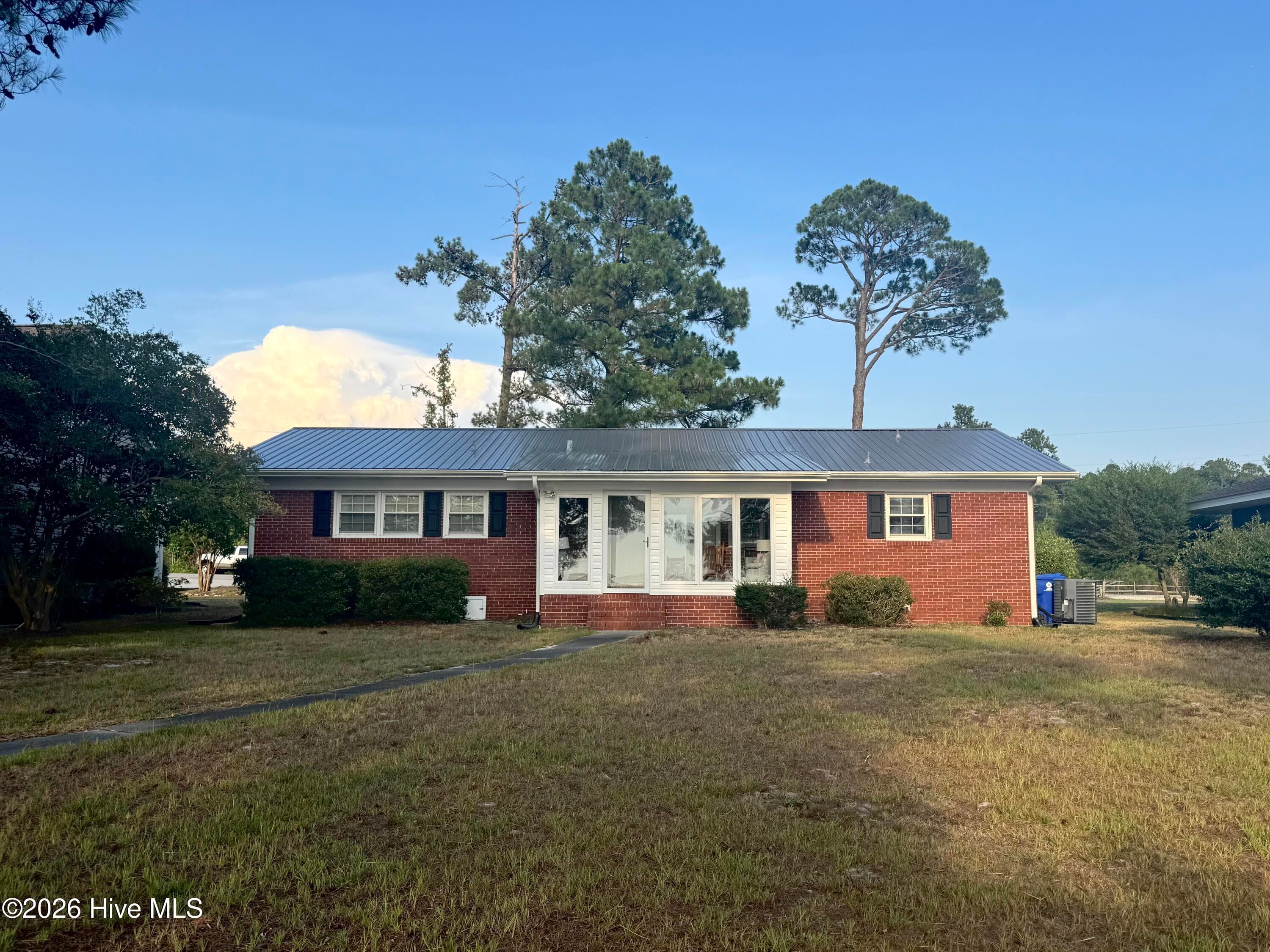 Single Family Residence at 2522 Bella Coola Road, Lake Waccamaw, NC 28450, photo 3 of 19