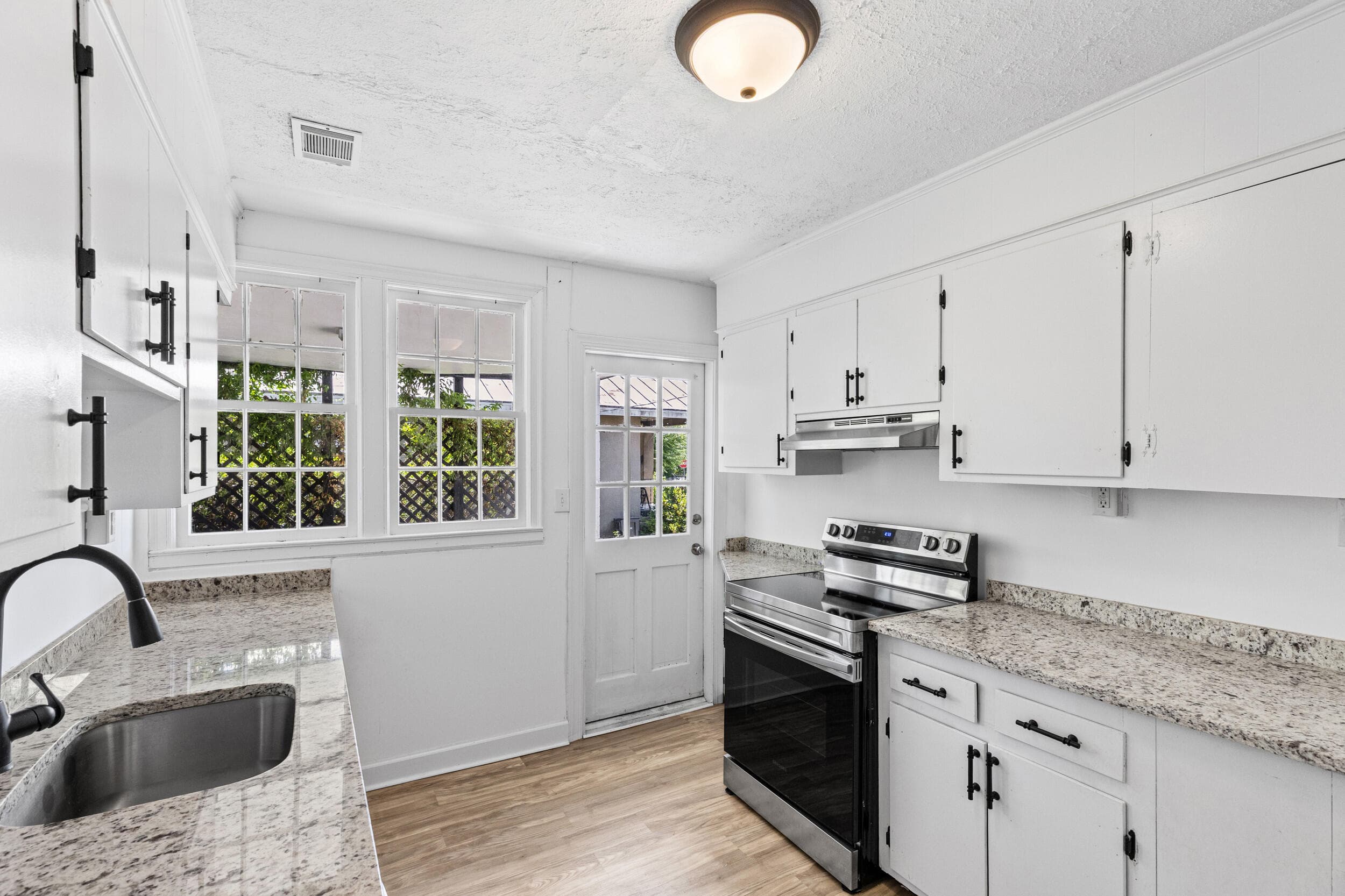 Single Family Residence at 2355 Forster Street, Augusta, GA 30904, photo 14 of 44