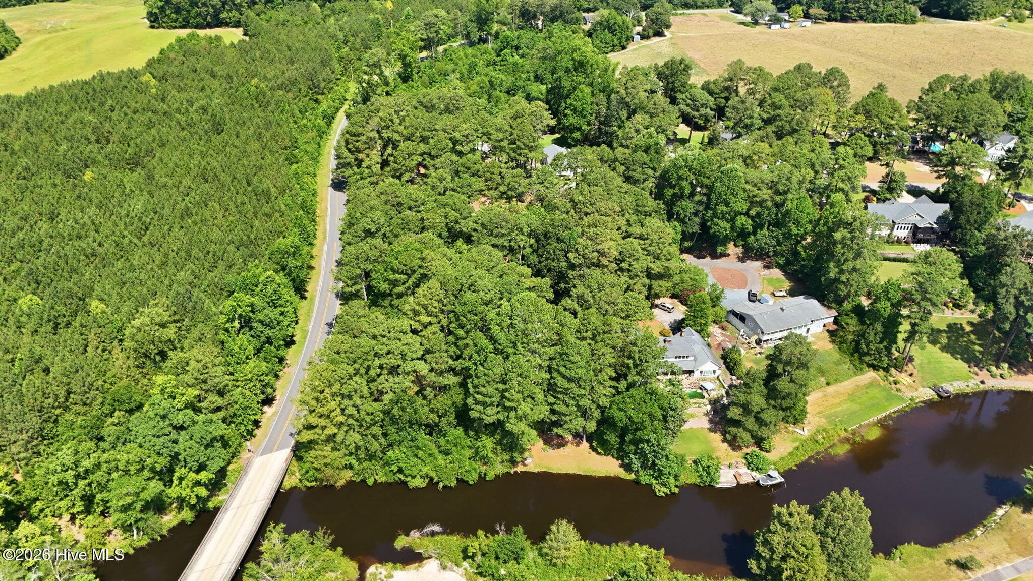 Single Family Residence at 2 Little River Lane, Whispering Pines, NC 28327, Whispering Pines, photo 8 of 56