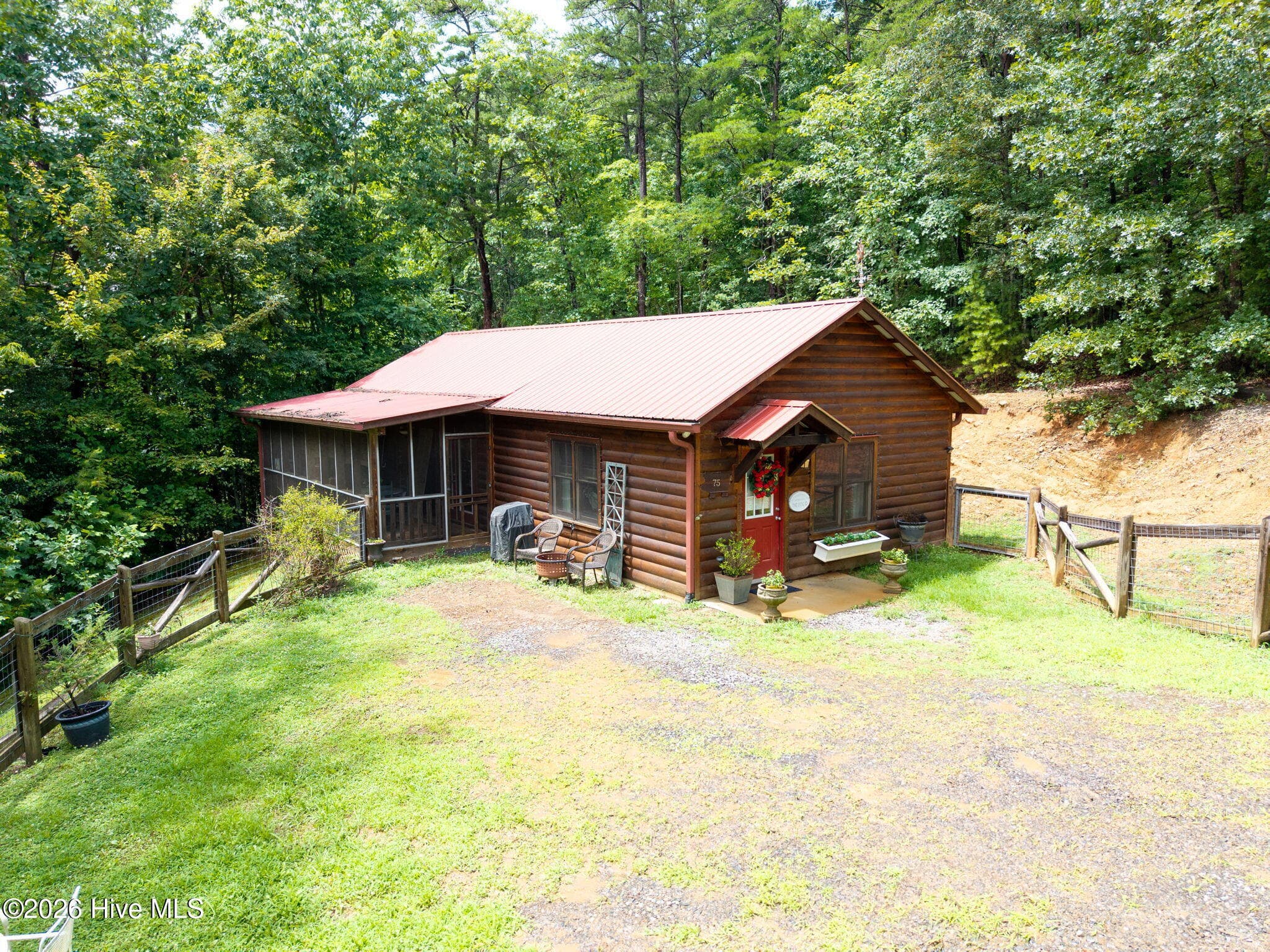 Single Family Residence at 75 Woodridge Trail, Murphy, NC 28906, photo 24 of 31