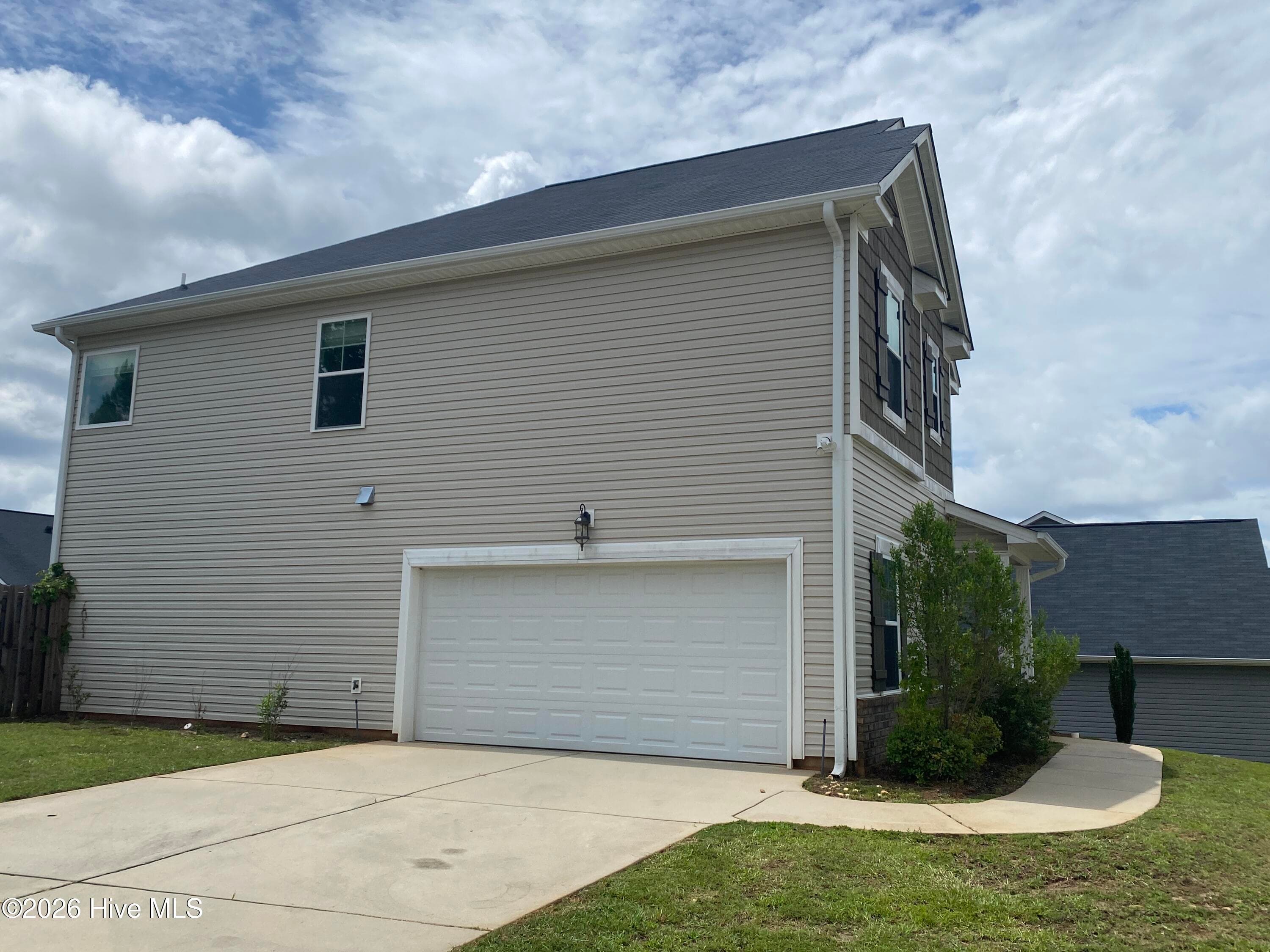 Single Family Residence at 1217 Cobblefield Drive, Grovetown, GA 30813, photo 6 of 37