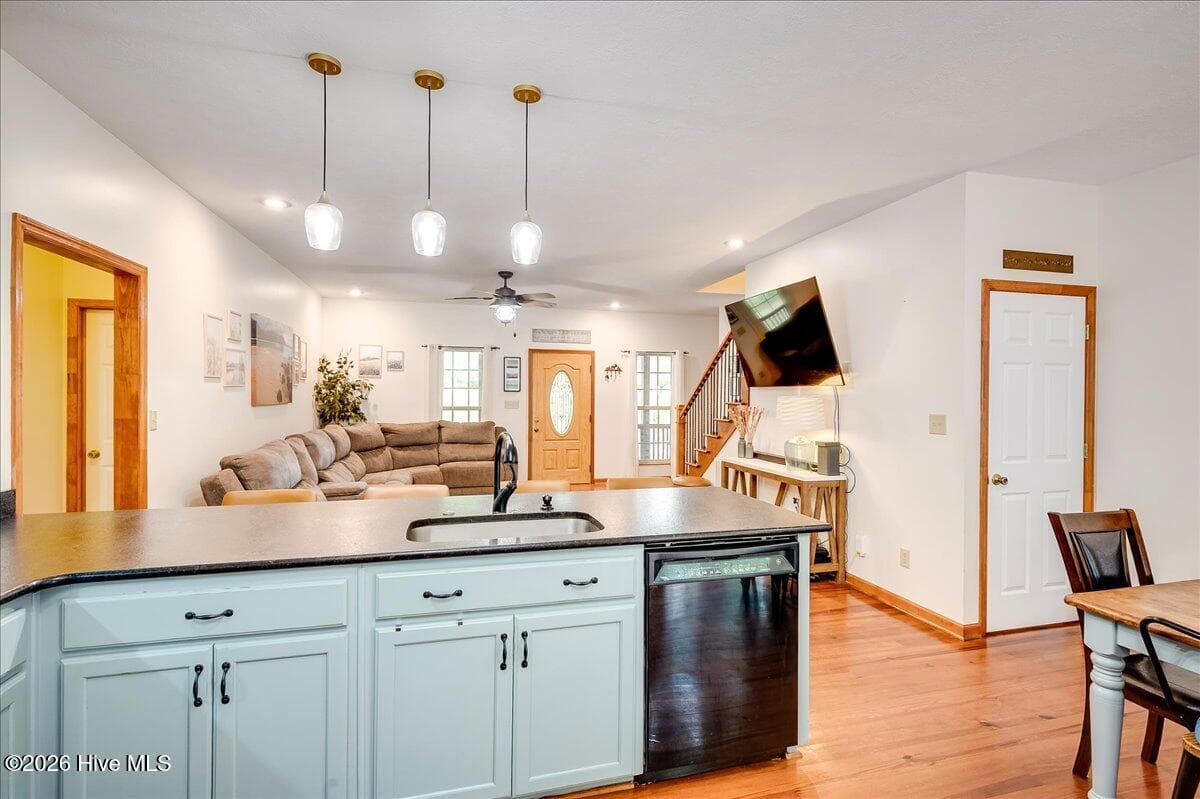 Single Family Residence at 13 Sunset Circle, North Augusta, SC 29860, photo 18 of 52
