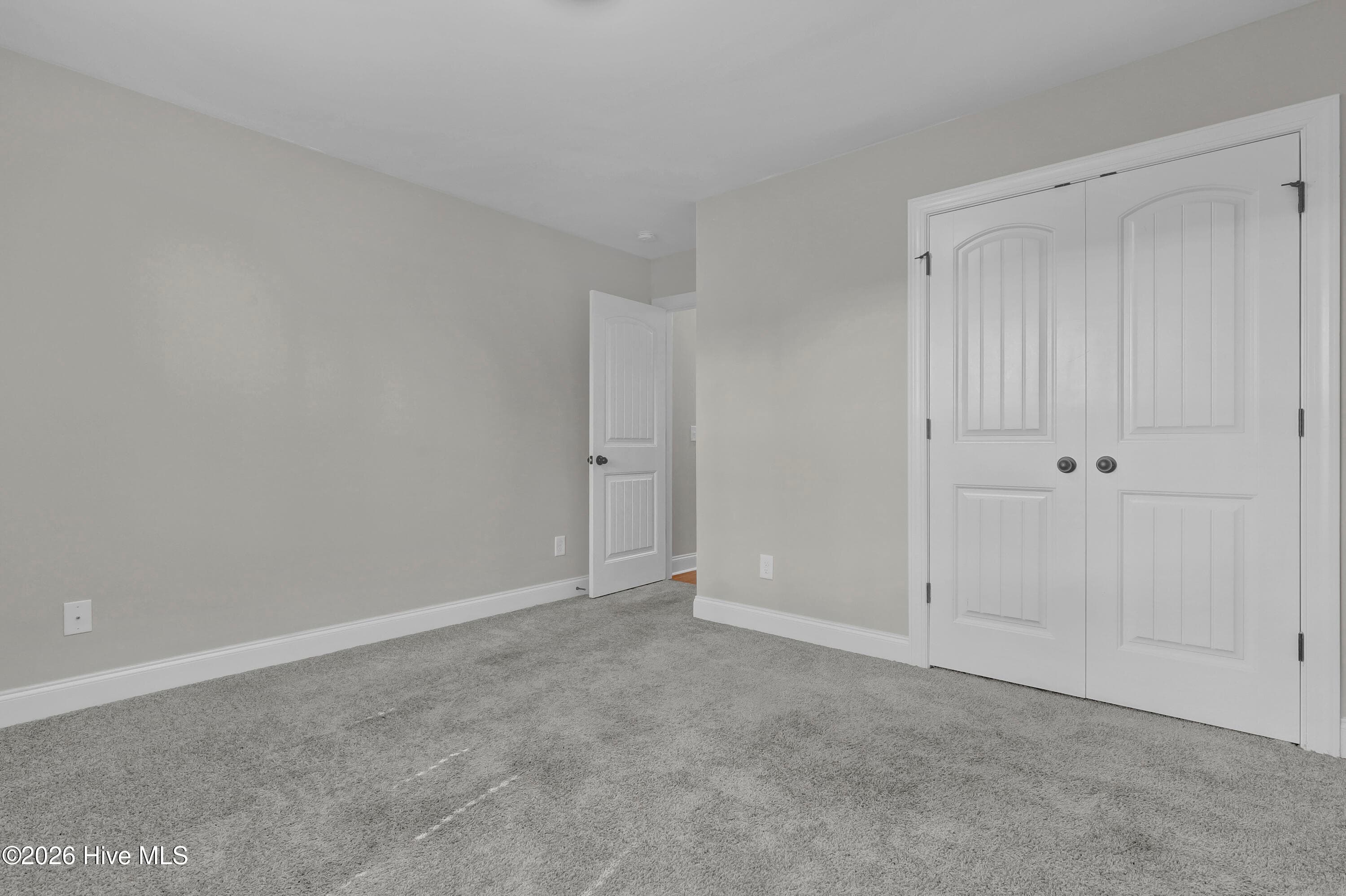 Single Family Residence at 506 W Red Head Circle, Sneads Ferry, NC 28460, photo 27 of 63