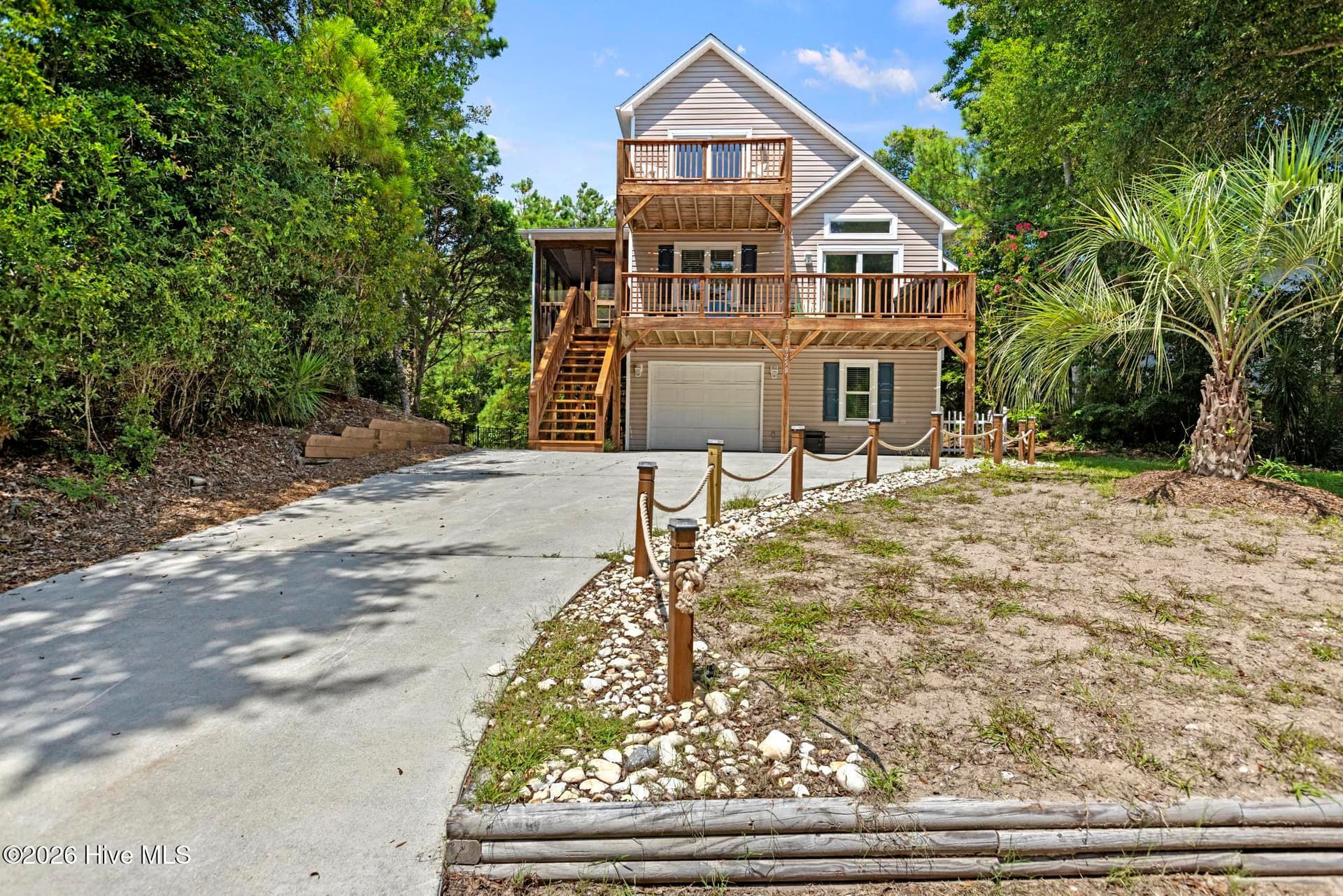 Single Family Residence at 9258 Osprey Ridge Drive, Emerald Isle, NC 28594, photo 2 of 49