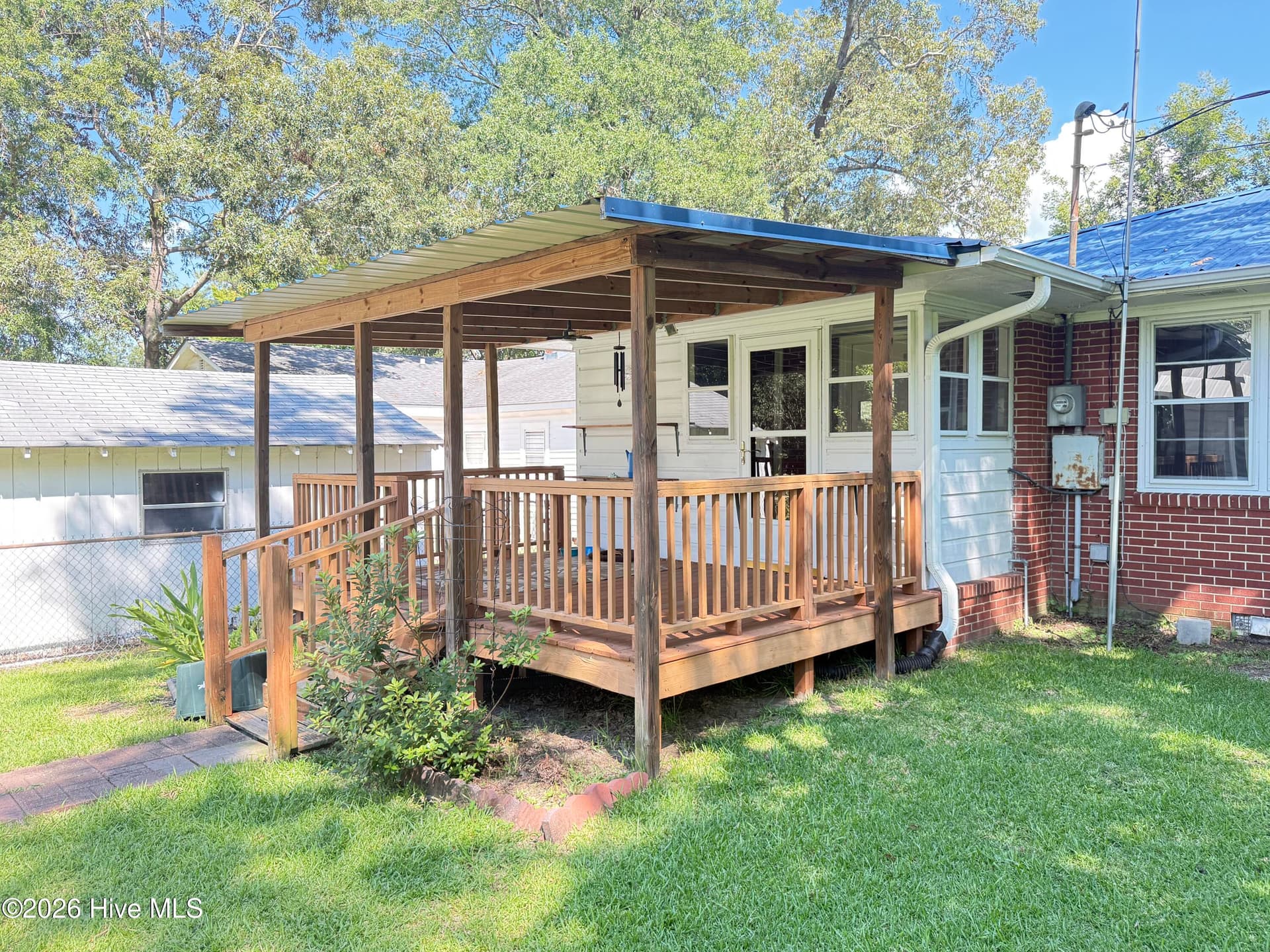 Single Family Residence at 501 N Chestnut Street, Mount Olive, NC 28365, photo 23 of 26