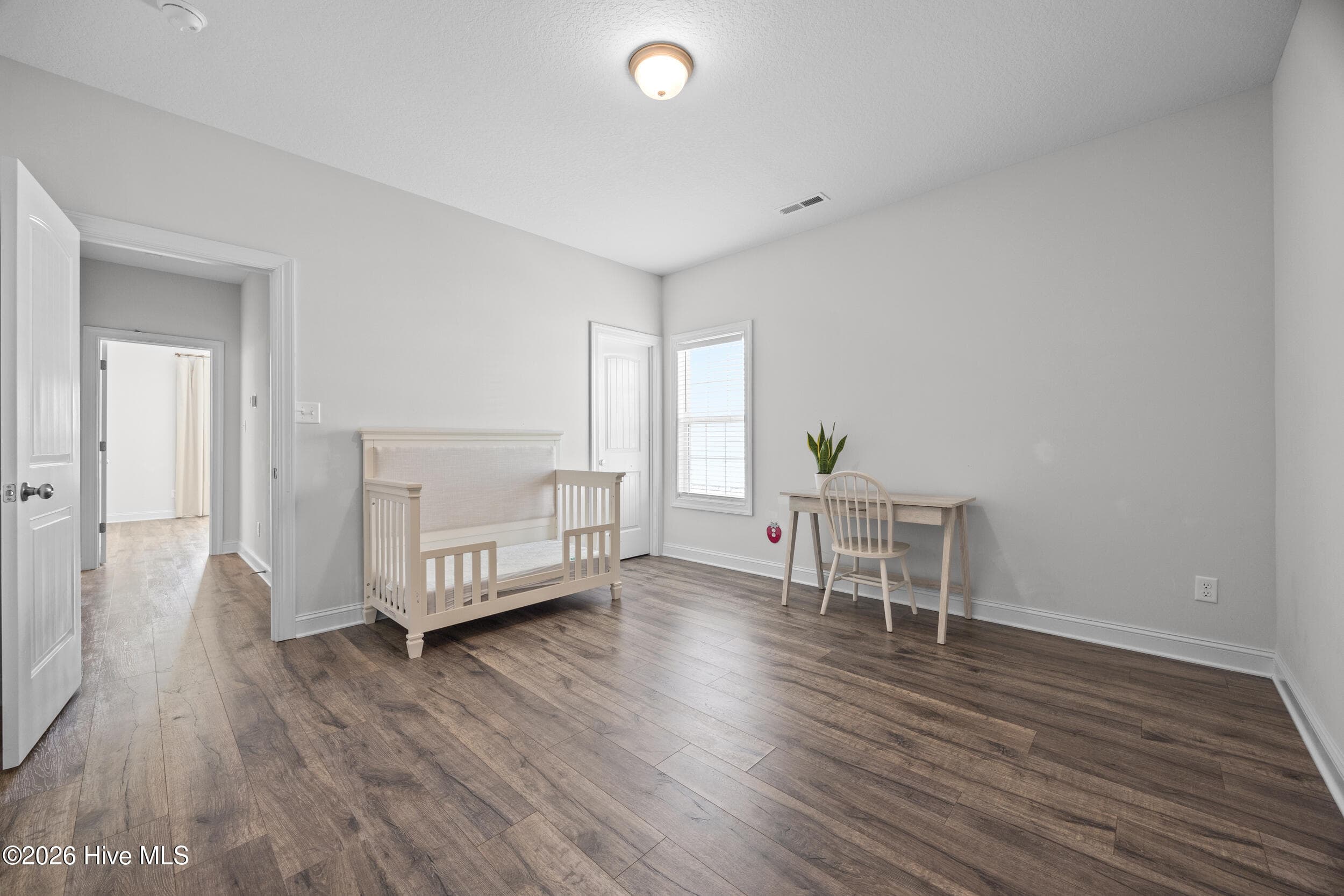 Single Family Residence at 376 Water Wagon Trail, Jacksonville, NC 28546, photo 20 of 38