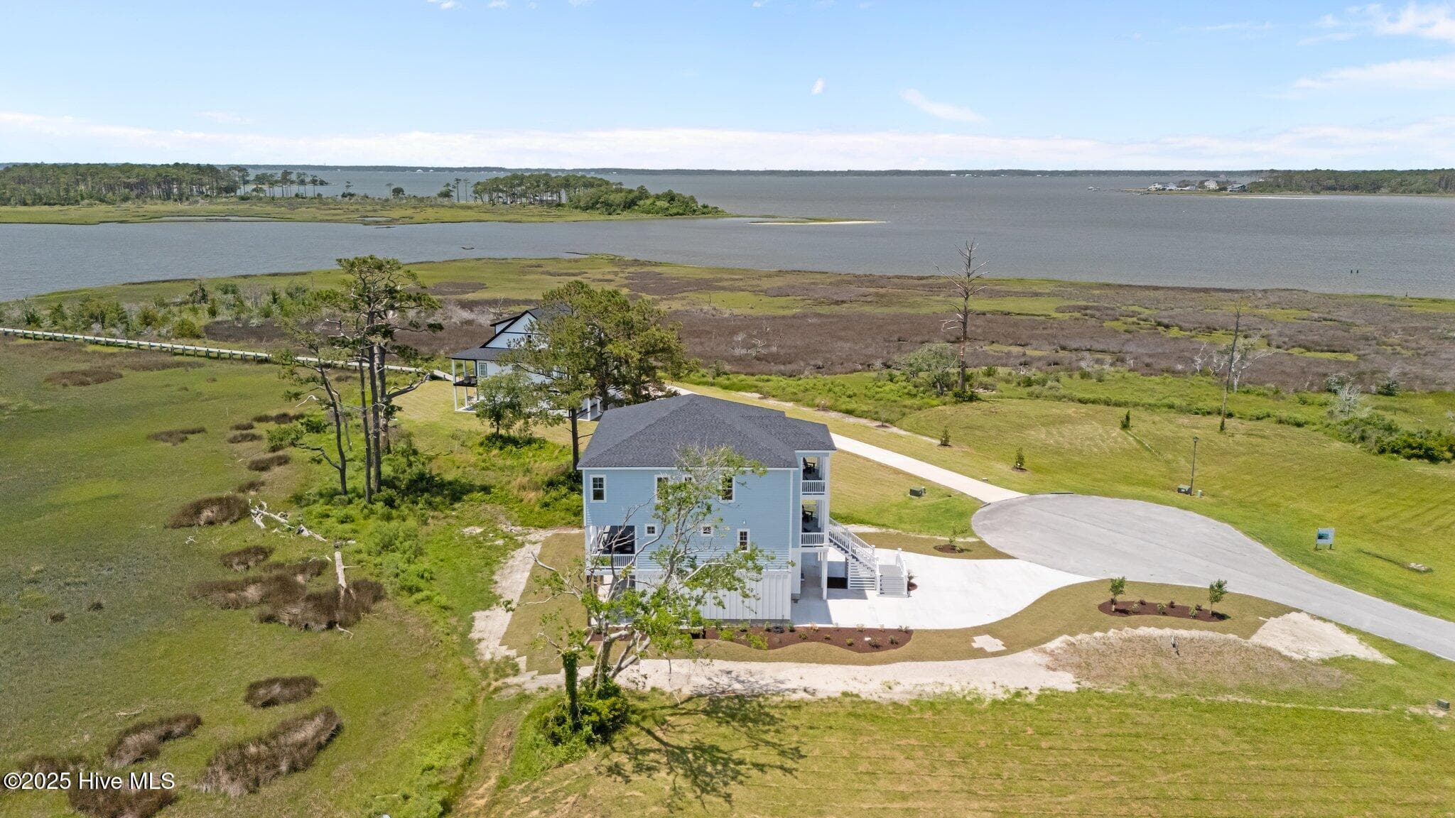 Single Family Residence at 325 Anson Road, Beaufort, NC 28516, photo 43 of 48