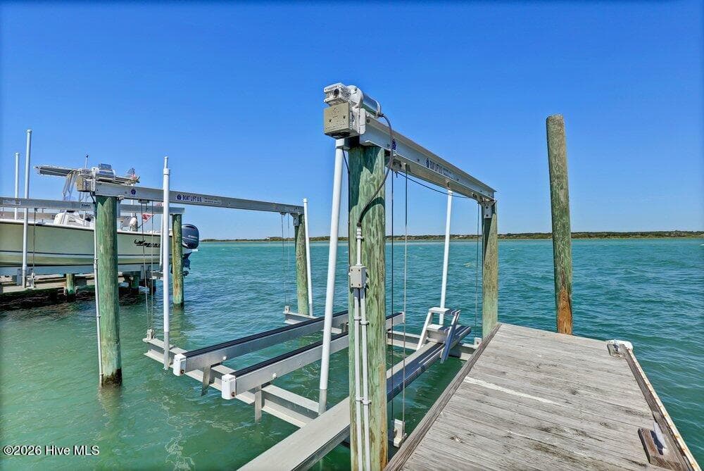 Single Family Residence at 712 Channel Boulevard, Topsail Beach, NC 28445, photo 7 of 62
