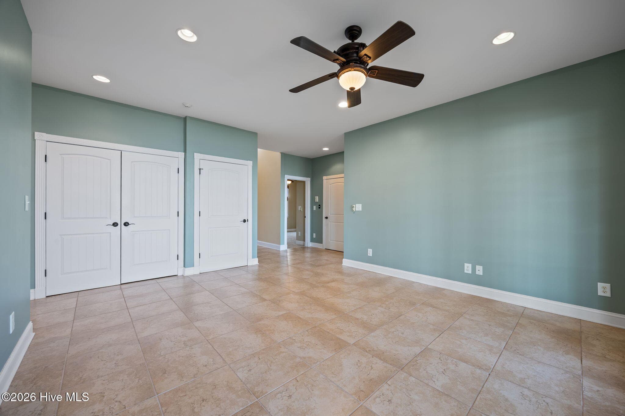 Single Family Residence at 486 Sandy Point Drive, Beaufort, NC 28516, photo 26 of 88