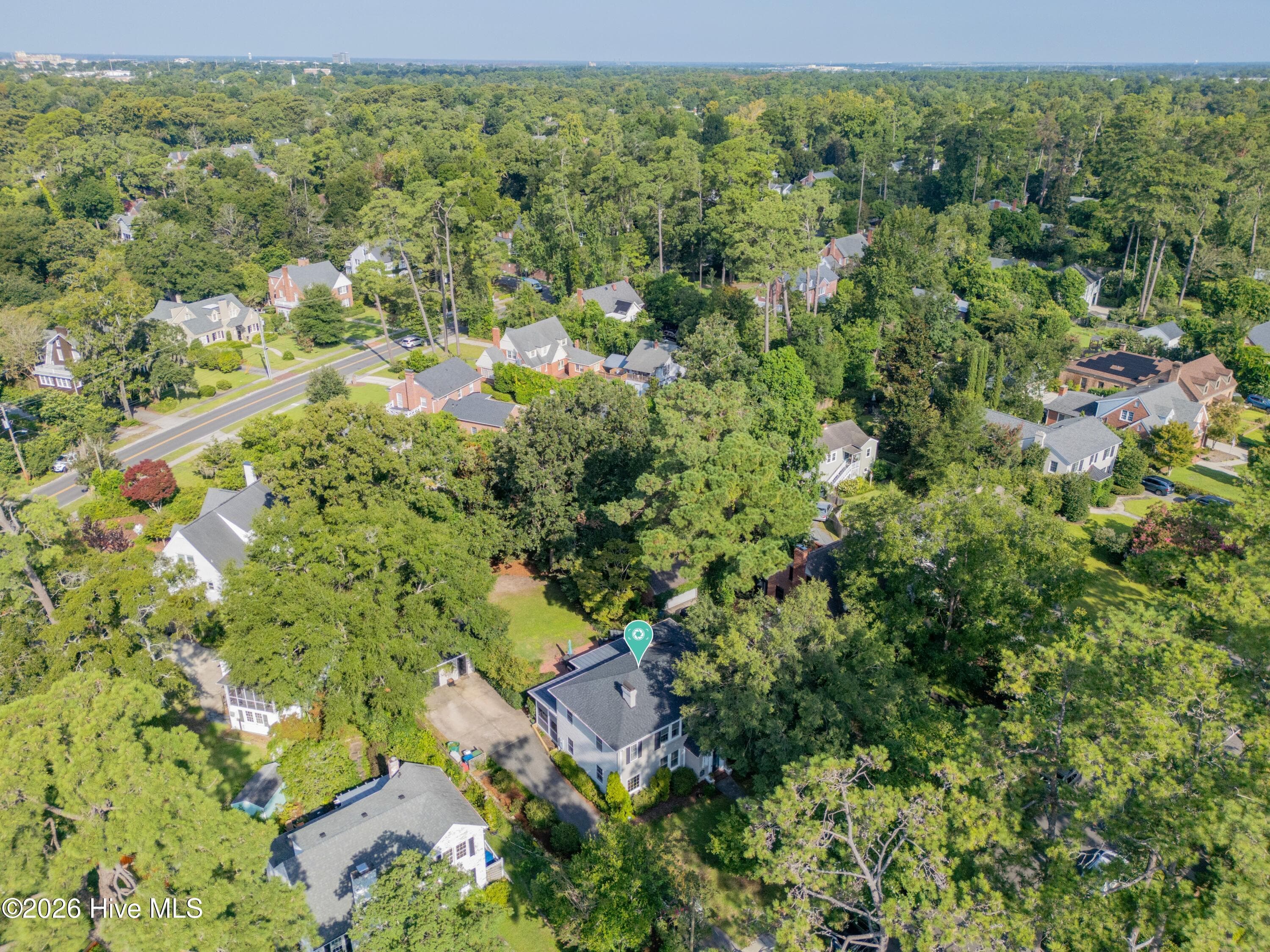 Single Family Residence at 318 Colonial Drive, Wilmington, NC 28403, photo 65 of 74
