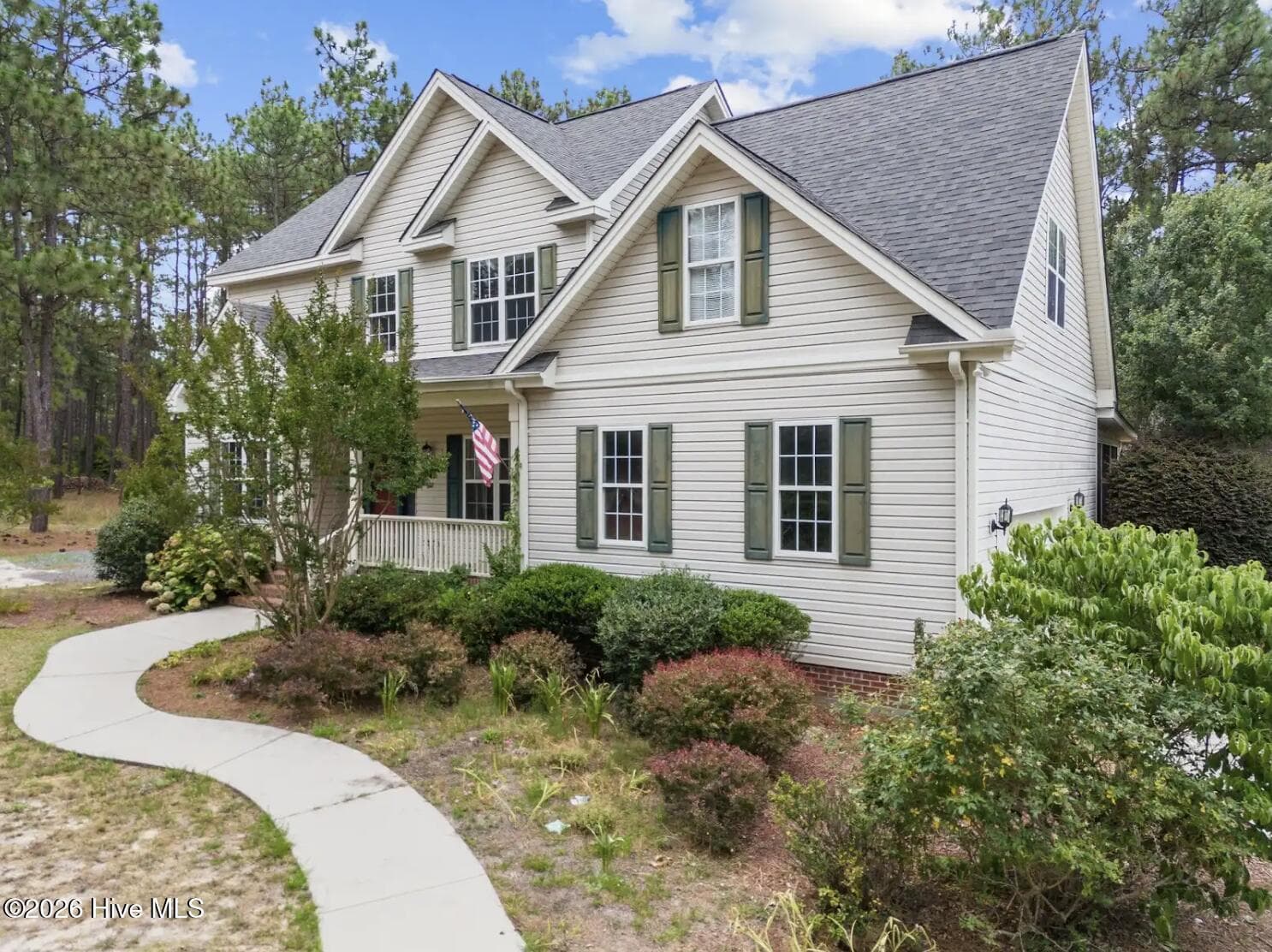 Single Family Residence at 1316 Devonshire Trail, Aberdeen, NC 28315, photo 3 of 88
