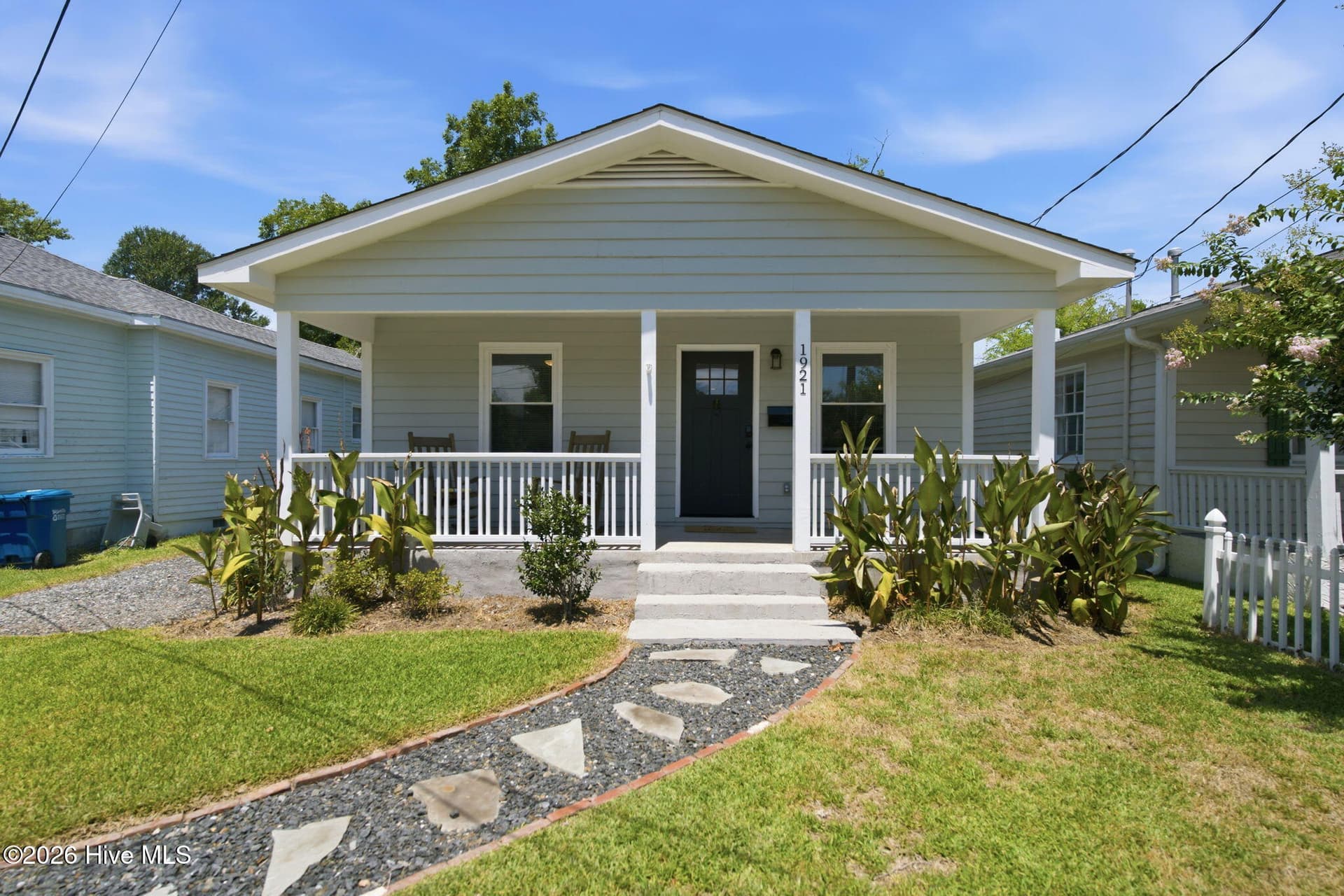 Single Family Residence at 1921 Hudson Drive, Wilmington, NC 28403, photo 4 of 40