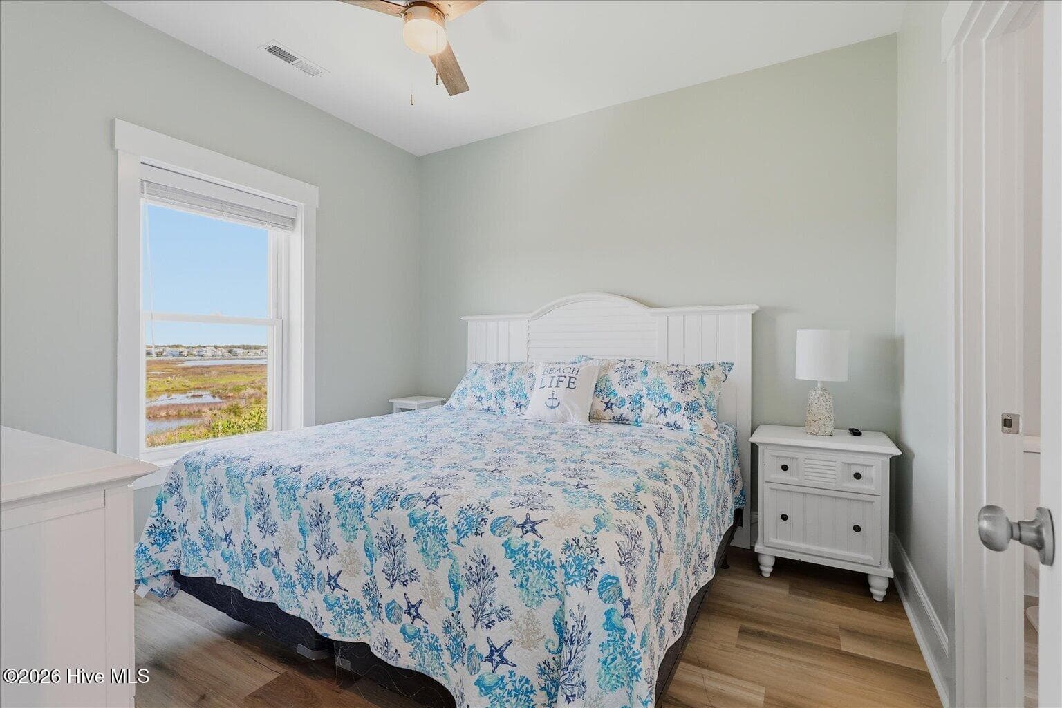 Single Family Residence at 1113 New River Inlet Road, North Topsail Beach, NC 28460, photo 5 of 5