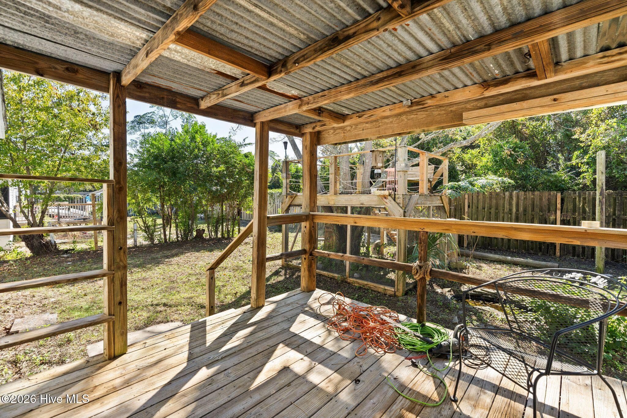 Manufactured Home at 6140 Carolina Beach Road Trlr 28, Wilmington, NC 28412, photo 42 of 54