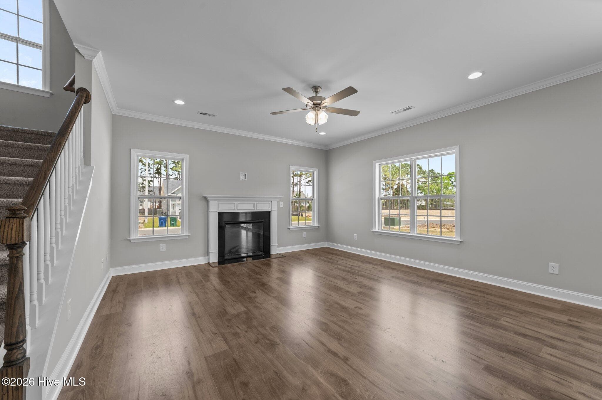 Photo of similar home - 878 Lendy Drive, Greenville, NC 27858