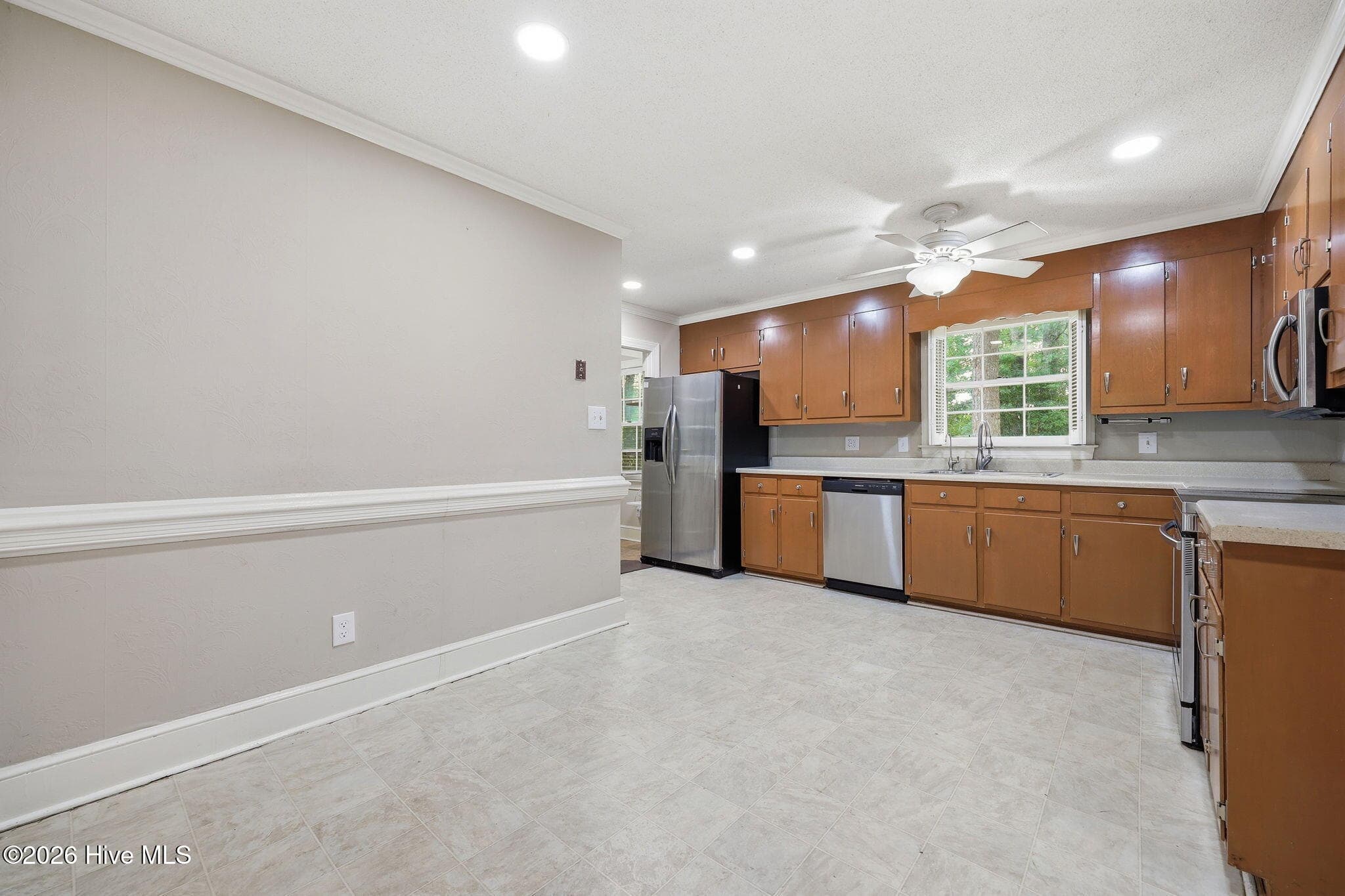 Single Family Residence at 103 Greenwood Drive, Greenville, NC 27834, photo 16 of 41