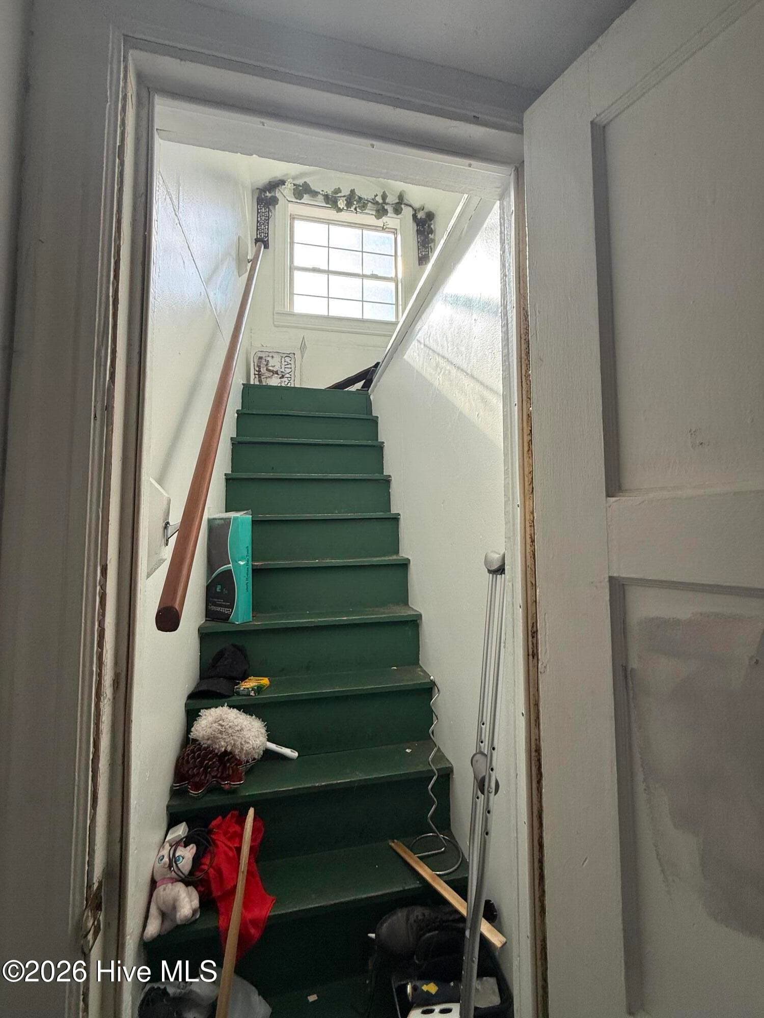 Stairs to heated/cooled attic room - 7864 Caratoke Highway, Powells Point, NC 27966