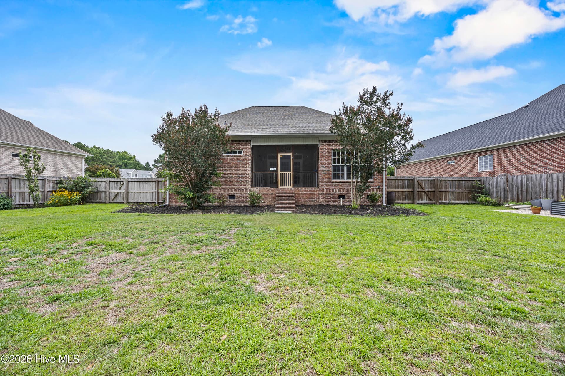 Single Family Residence at 322 Lockerby Lane, Wilmington, NC 28411, photo 6 of 94