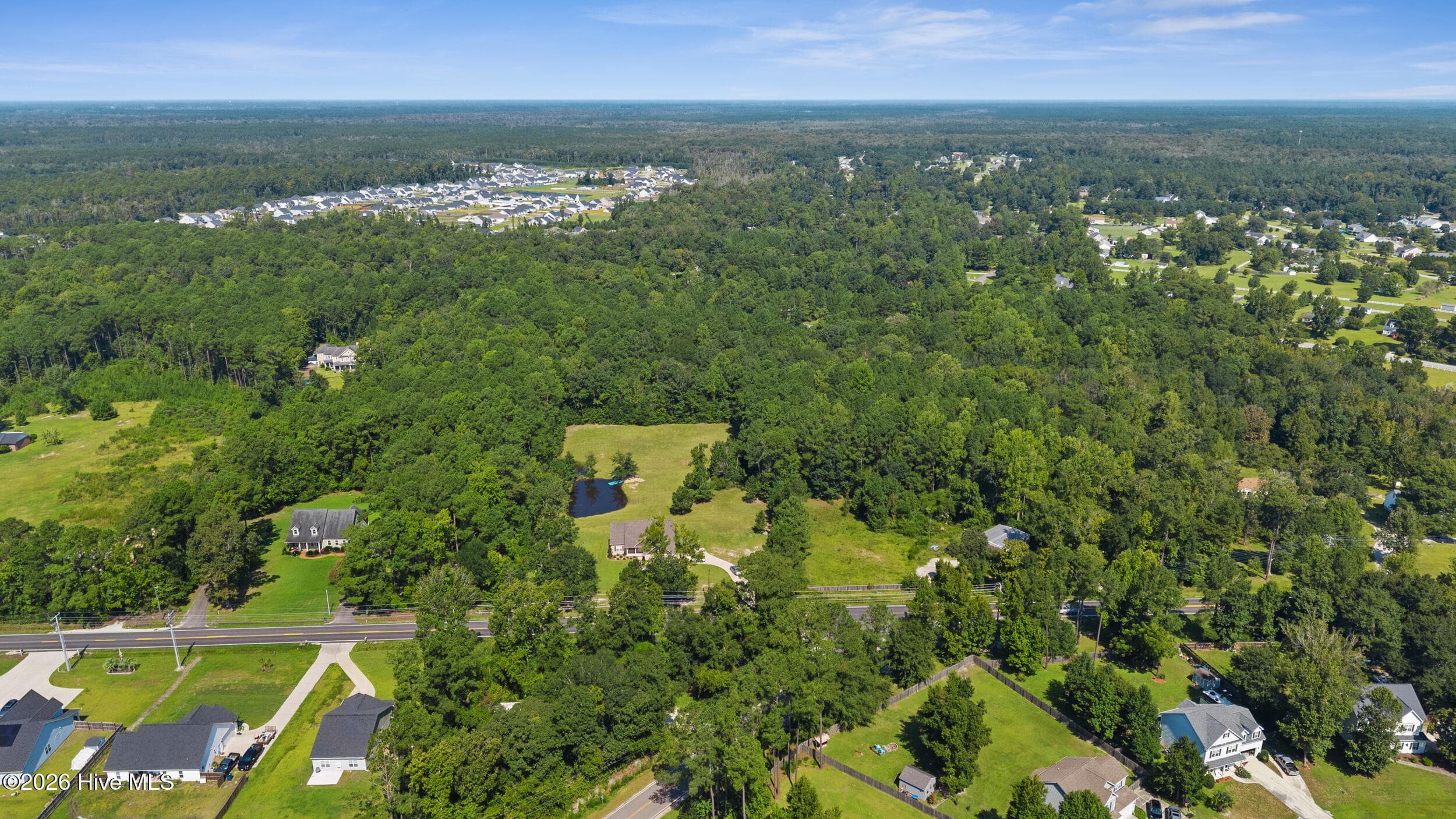 Single Family Residence at 344 Island Creek Road, Rocky Point, NC 28457, photo 4 of 5