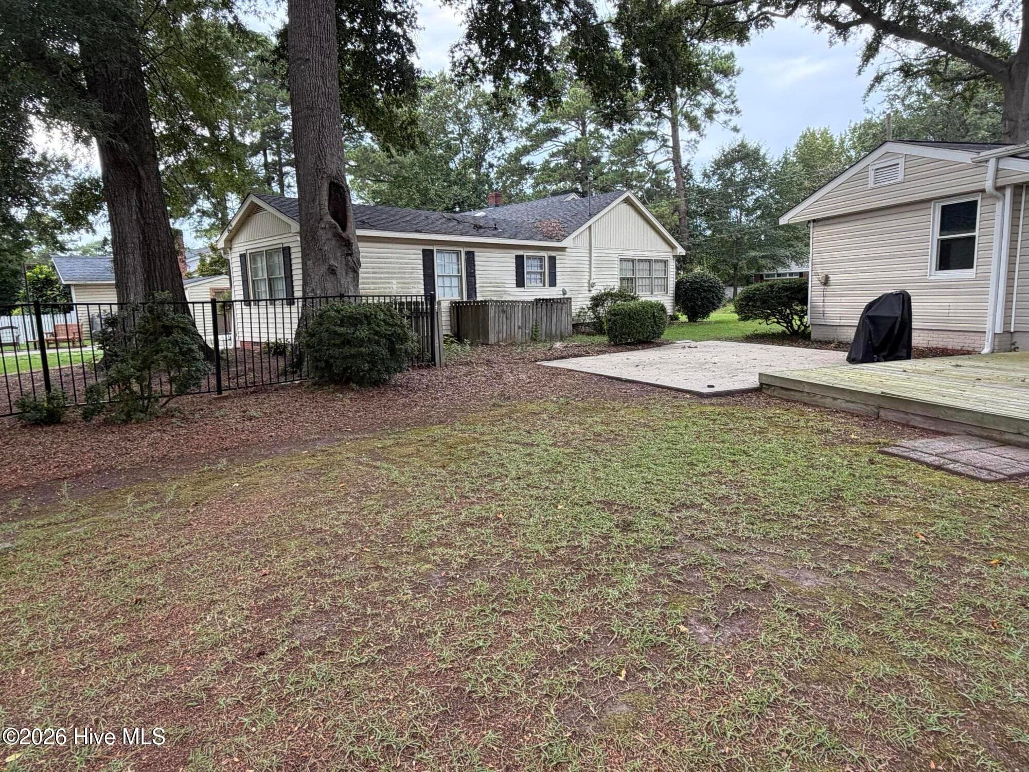 Single Family Residence at 1216 Stockton Road, Kinston, NC 28504, photo 10 of 54