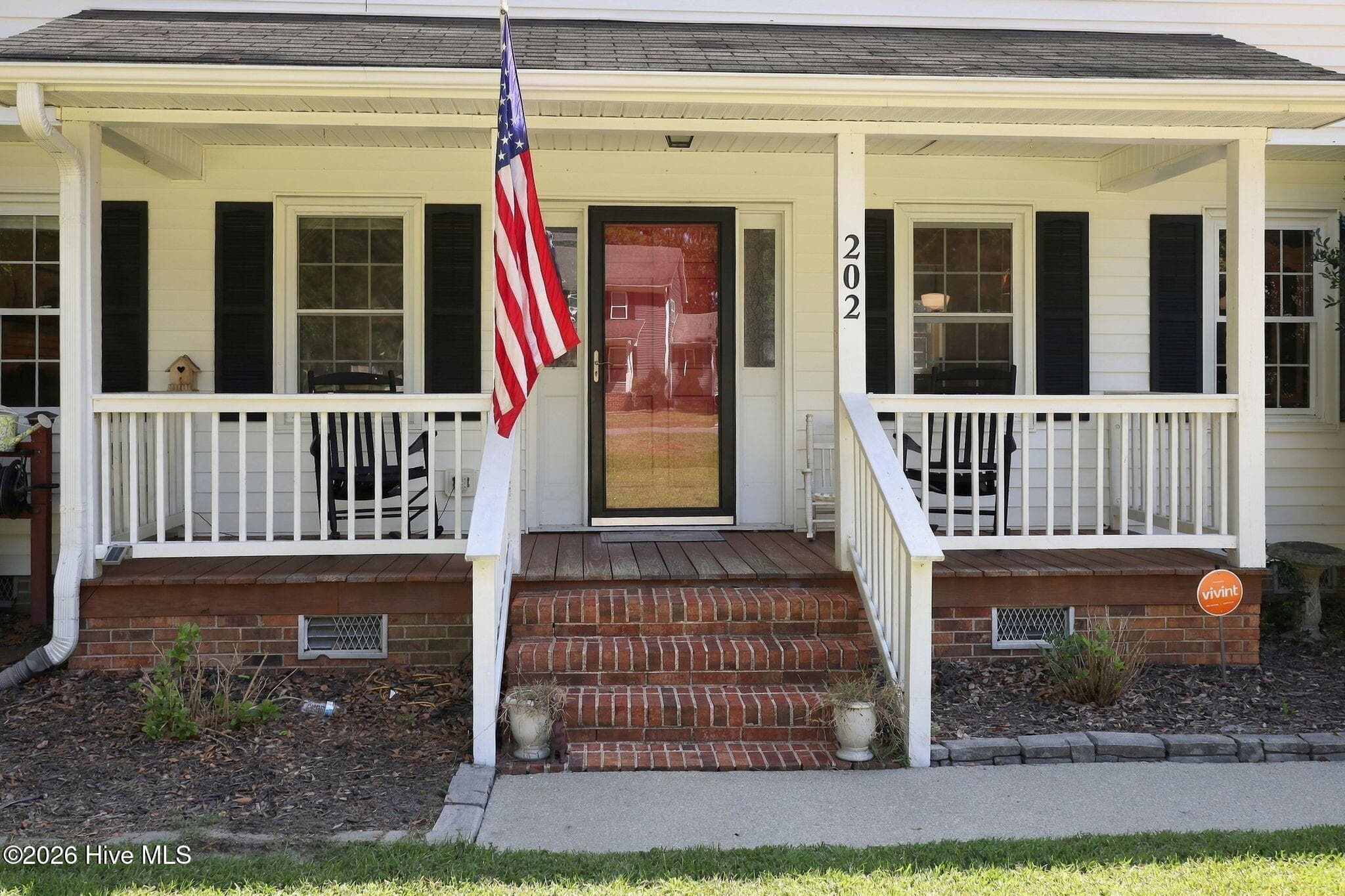 Single Family Residence at 202 Holyoke Drive, Washington, NC 27889, photo 8 of 41