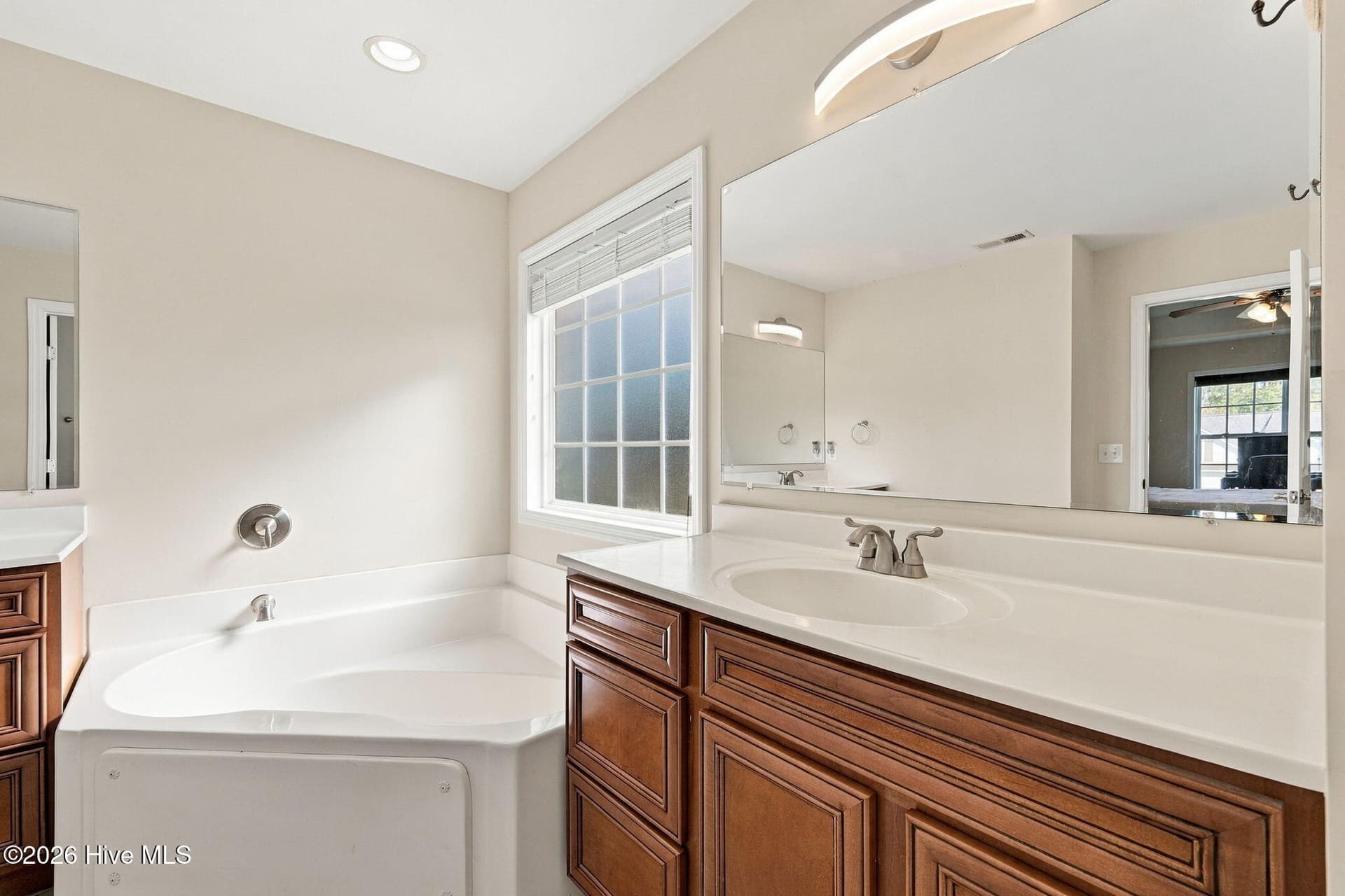 Single Family Residence at 113 Borough Nest Drive, Swansboro, NC 28584, photo 24 of 49