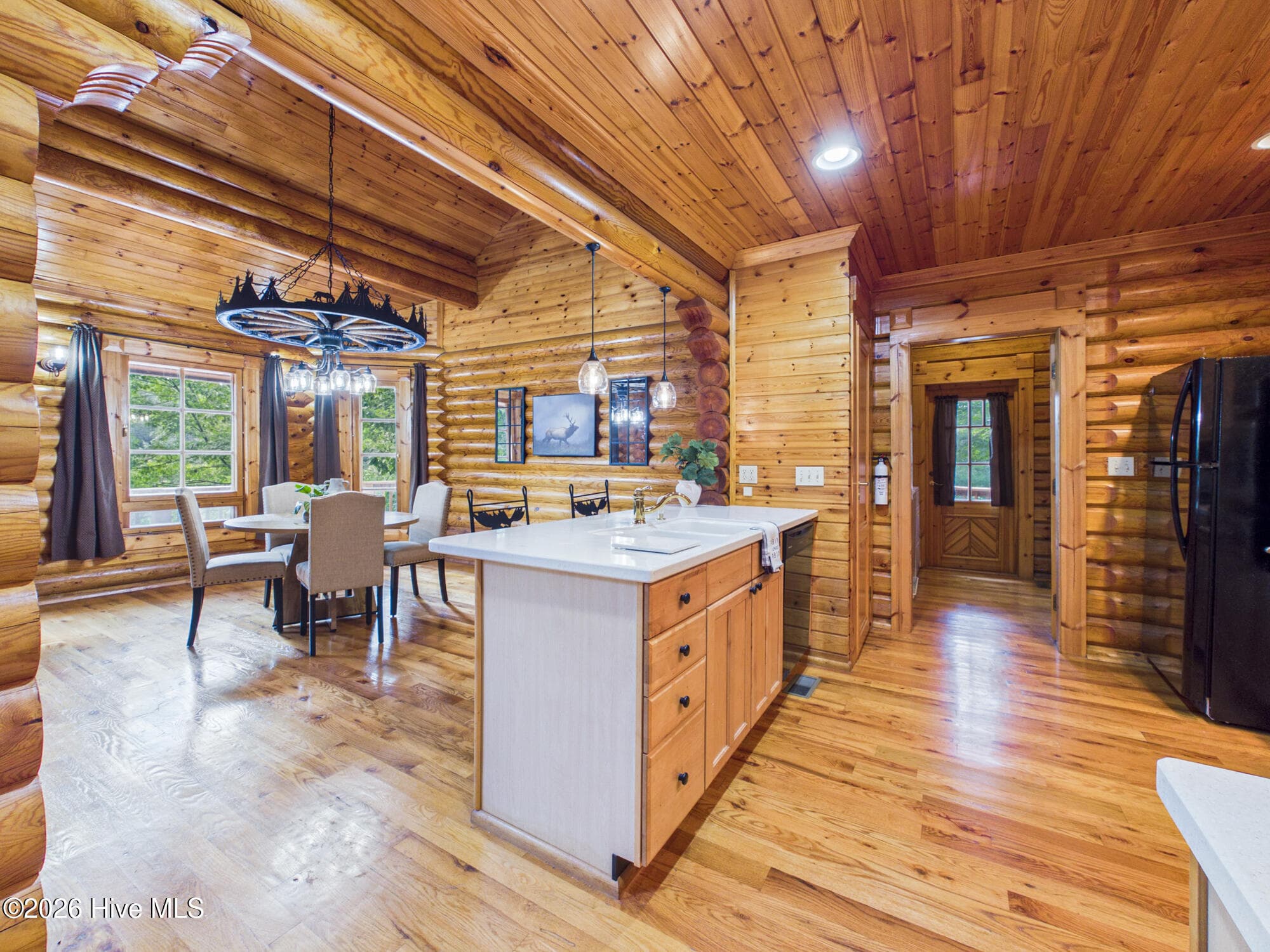Single Family Residence at 214 Cross Creek Trail, Robbinsville, NC 28771, photo 2 of 5