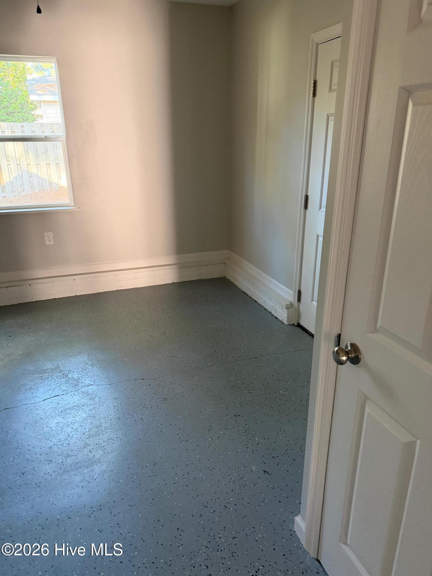 Bonus Room - 7012 N Northbend Road, Wilmington, NC 28411