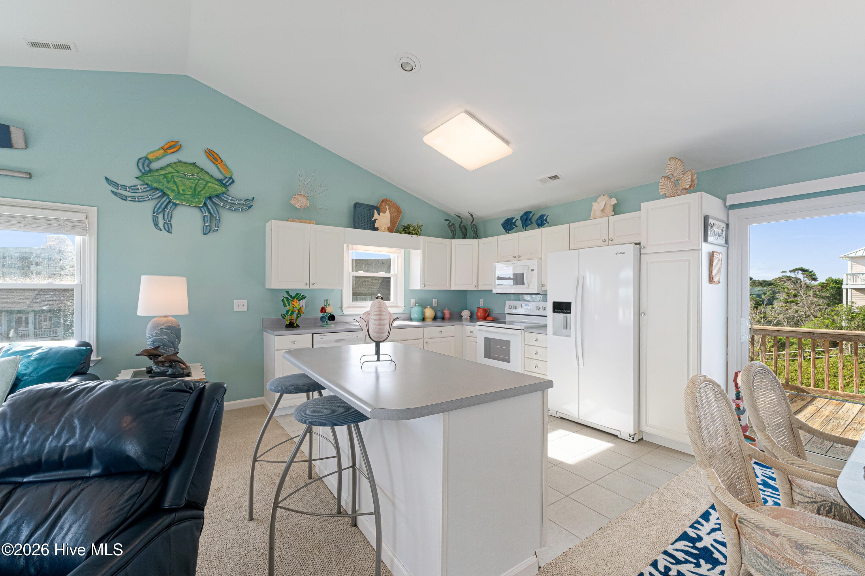 Single Family Residence at 118 Heverly Drive, Emerald Isle, NC 28594, photo 15 of 61