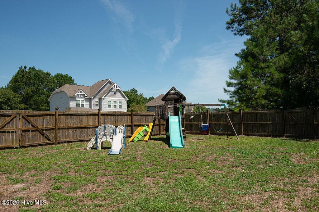 Single Family Residence at 701 Tuscarora Drive, Holly Ridge, NC 28445, photo 42 of 49
