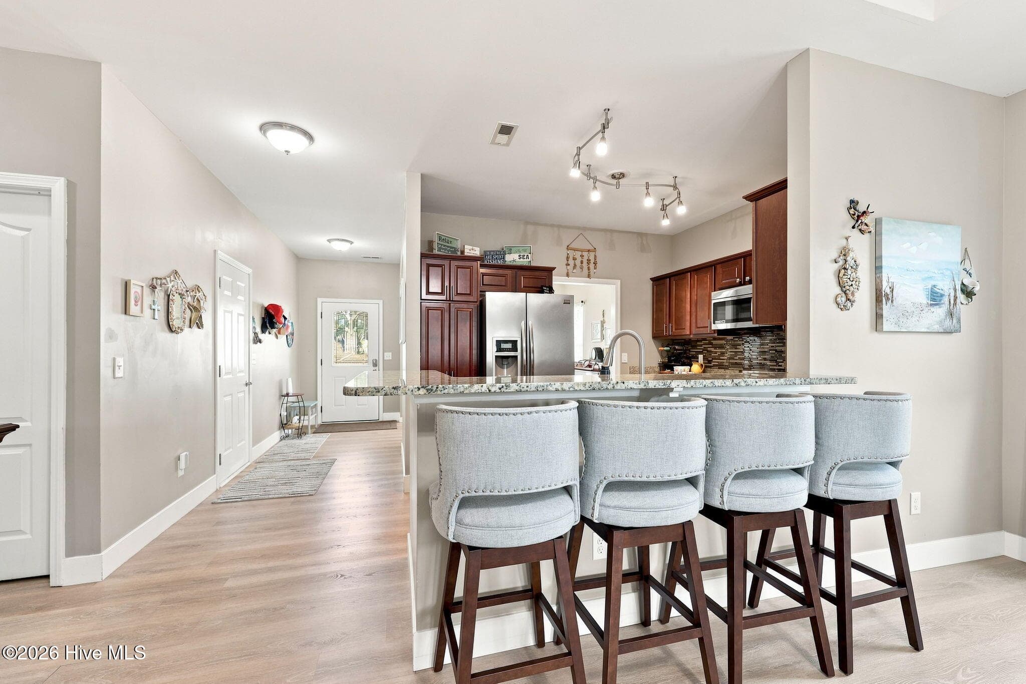 Single Family Residence at 504 Casting Net Way, Swansboro, NC 28584, photo 10 of 48