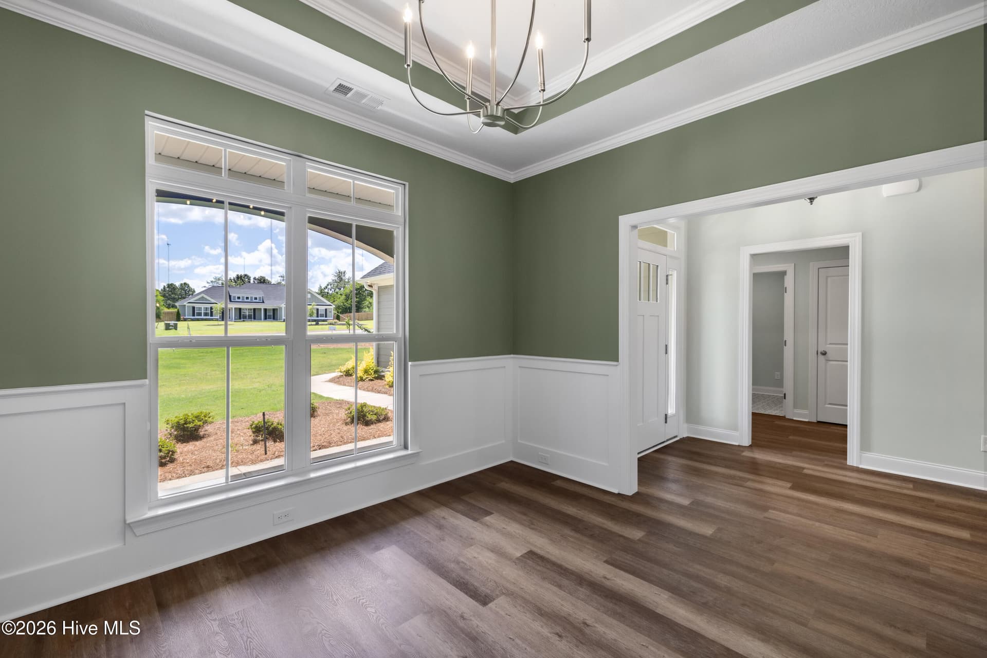 Eye catching ceiling detail - 1340 Bellingham Drive, Beech Island, SC 29842