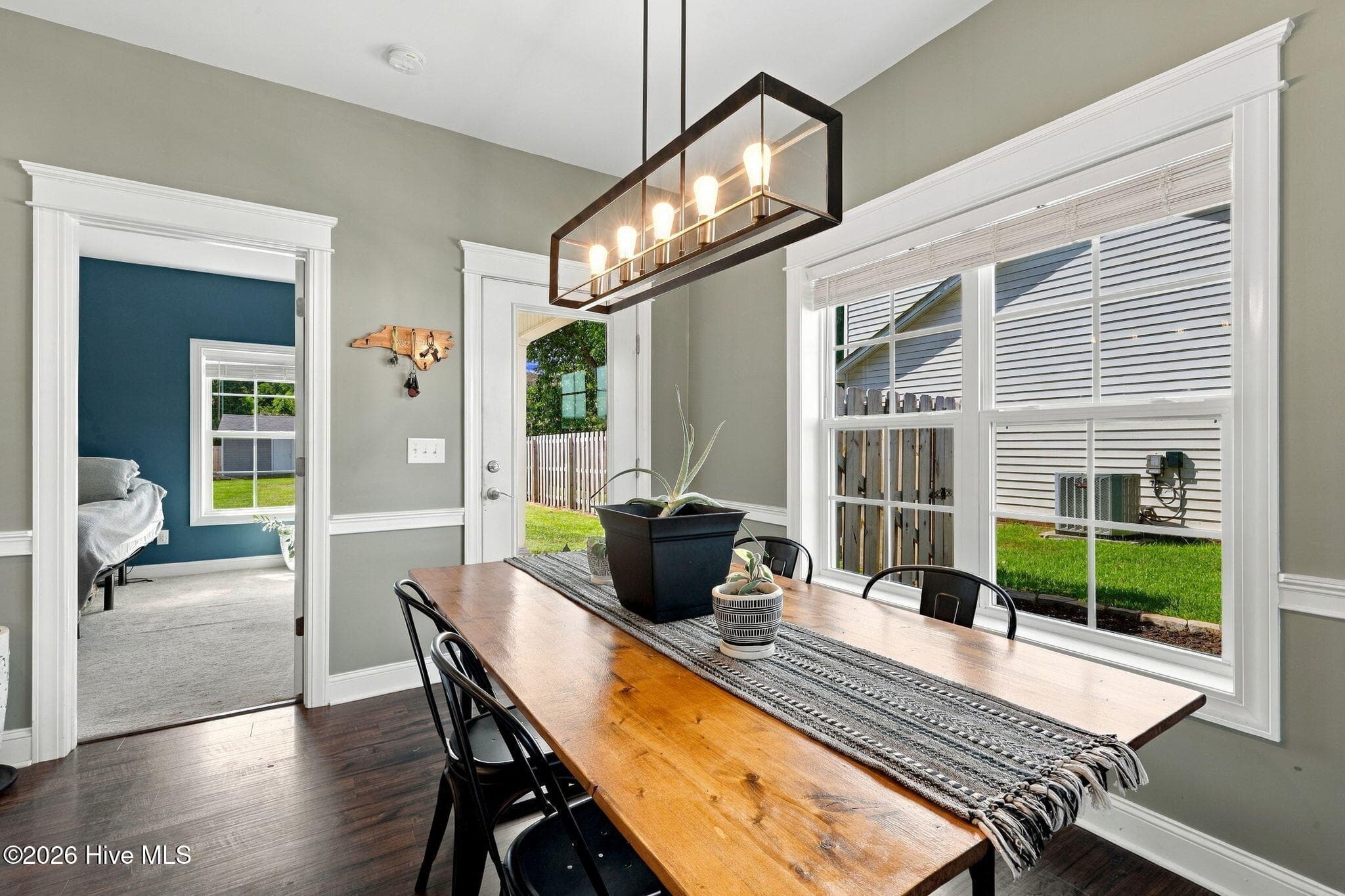 Single Family Residence at 101 Jones Farm Road, New Bern, NC 28560, photo 8 of 43