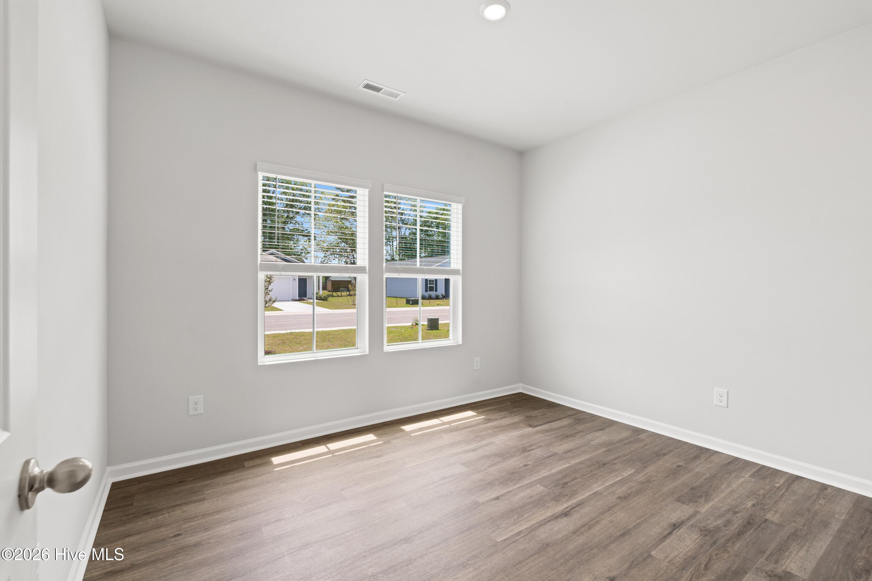 Single Family Residence at 141 N Squires Run Lane, Richlands, NC 28574, photo 40 of 105