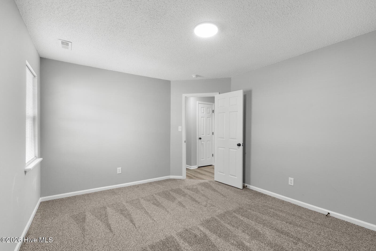 Single Family Residence at 1159 Pearl Court, Jacksonville, NC 28540, photo 17 of 27