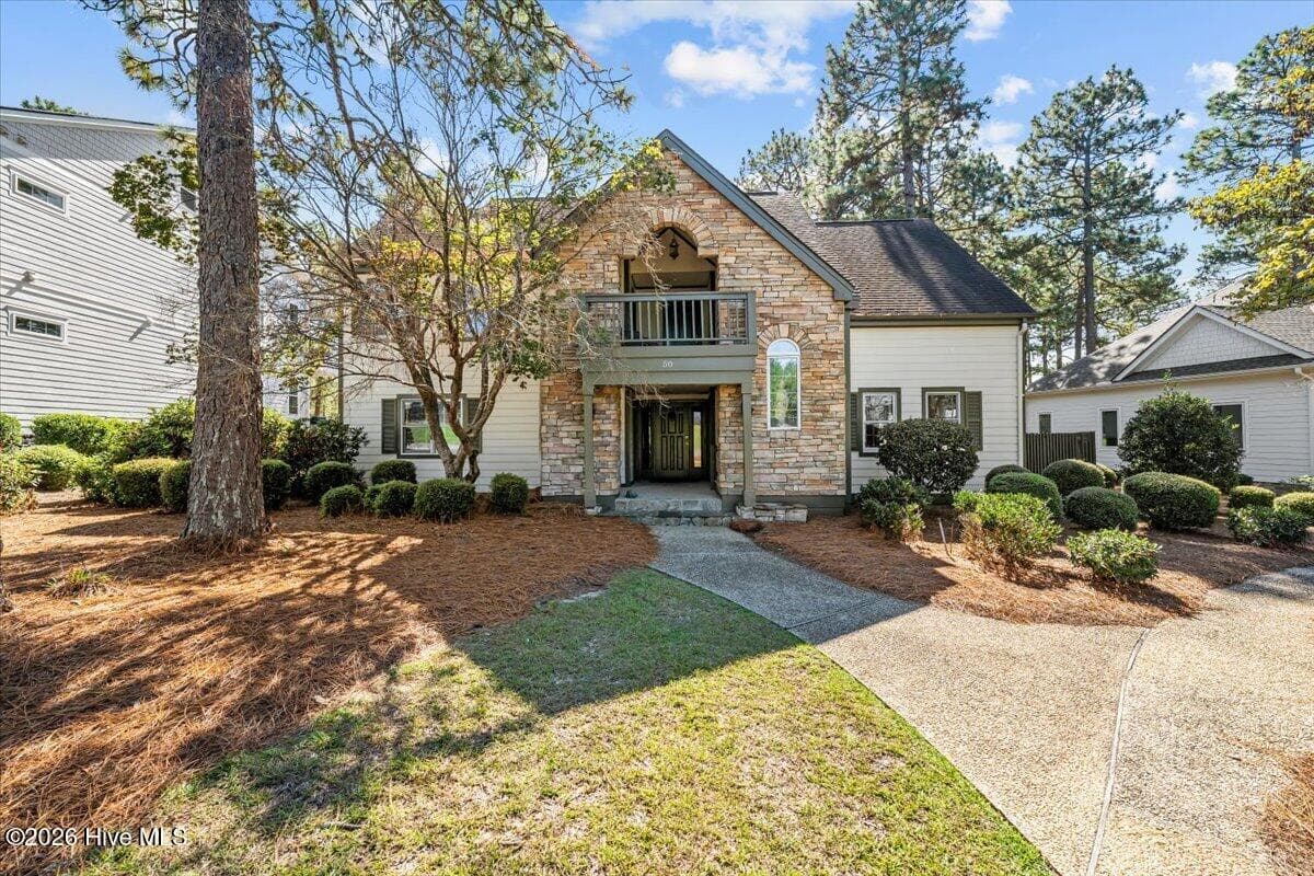 50 Cochrane Castle Circle, Southern Pines, NC 28387