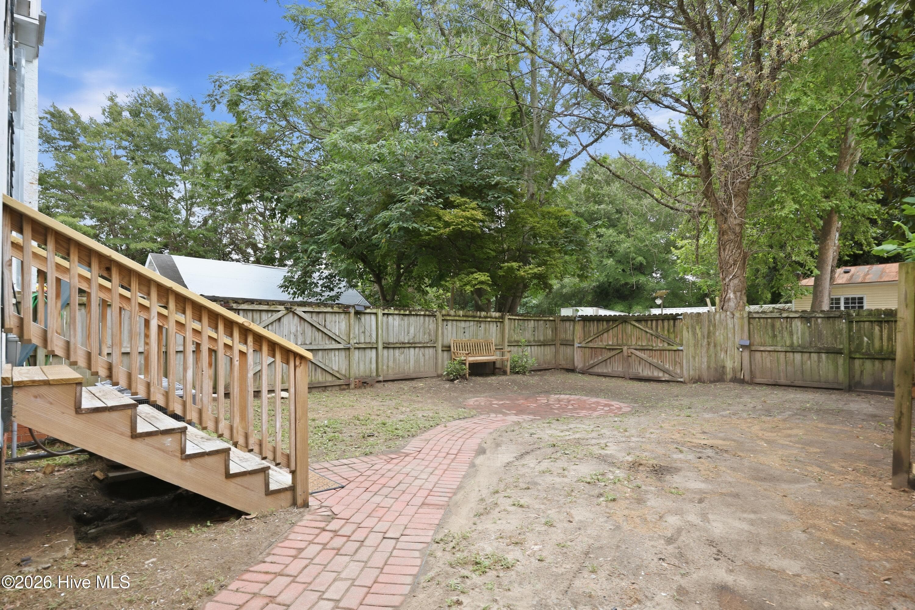 Single Family Residence at 403 N Market Street, Washington, NC 27889, photo 40 of 50